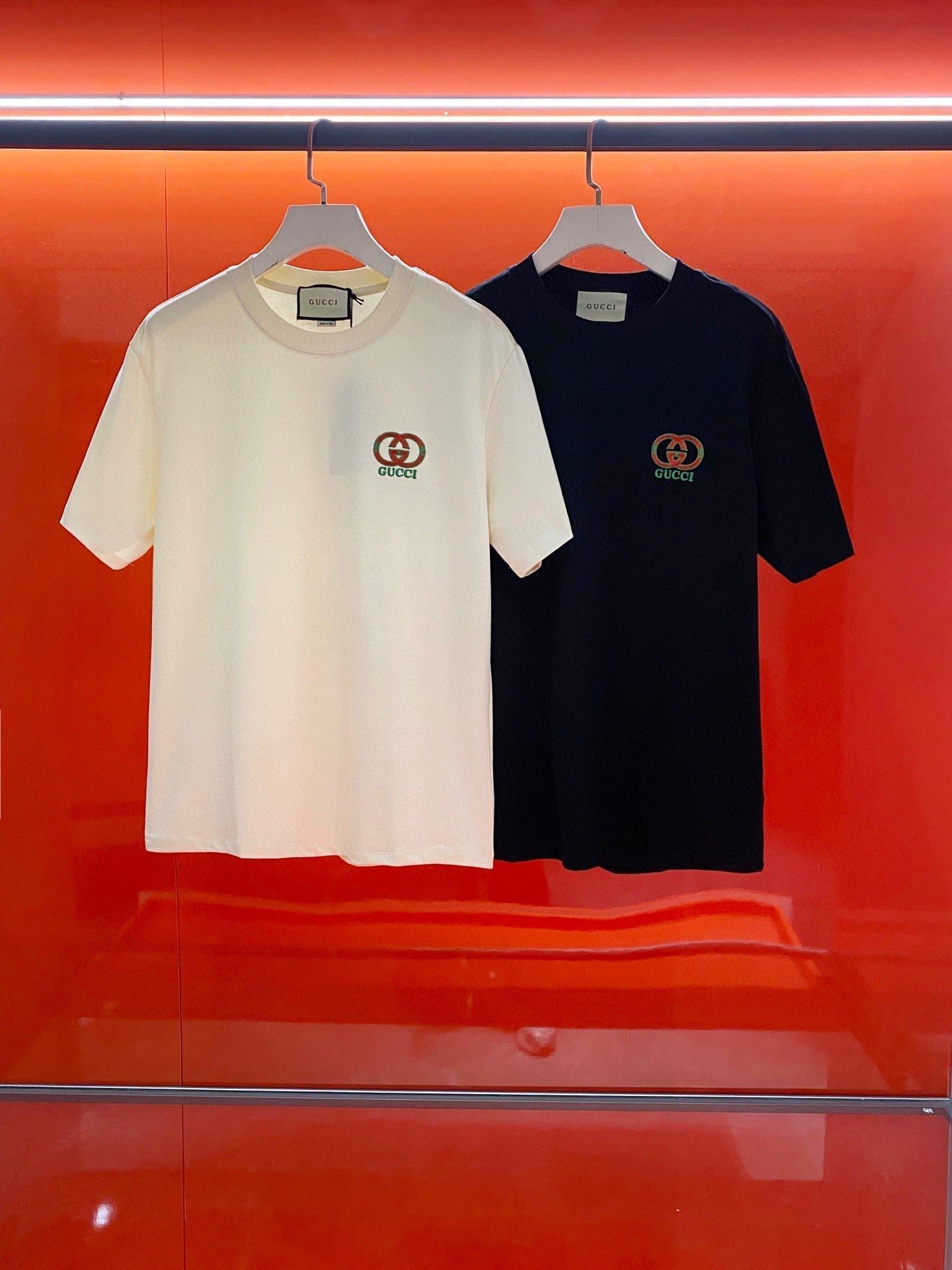 25 Spring/Summer Collection Red and Green Logo Cotton Short Sleeve T-Shirt