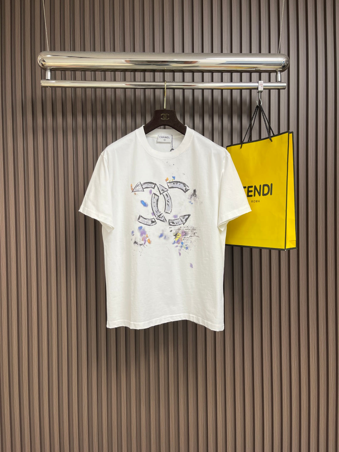 25ss early spring new simple logo graffiti series minimalist letter print short-sleeved T-shirt