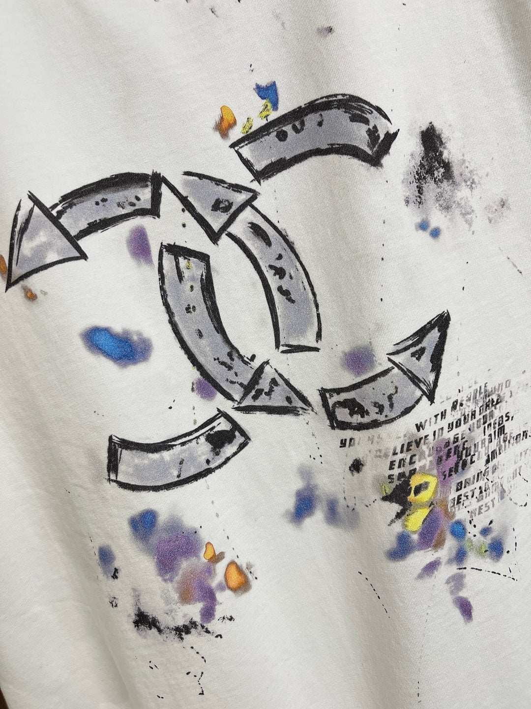 25ss early spring new simple logo graffiti series minimalist letter print short-sleeved T-shirt