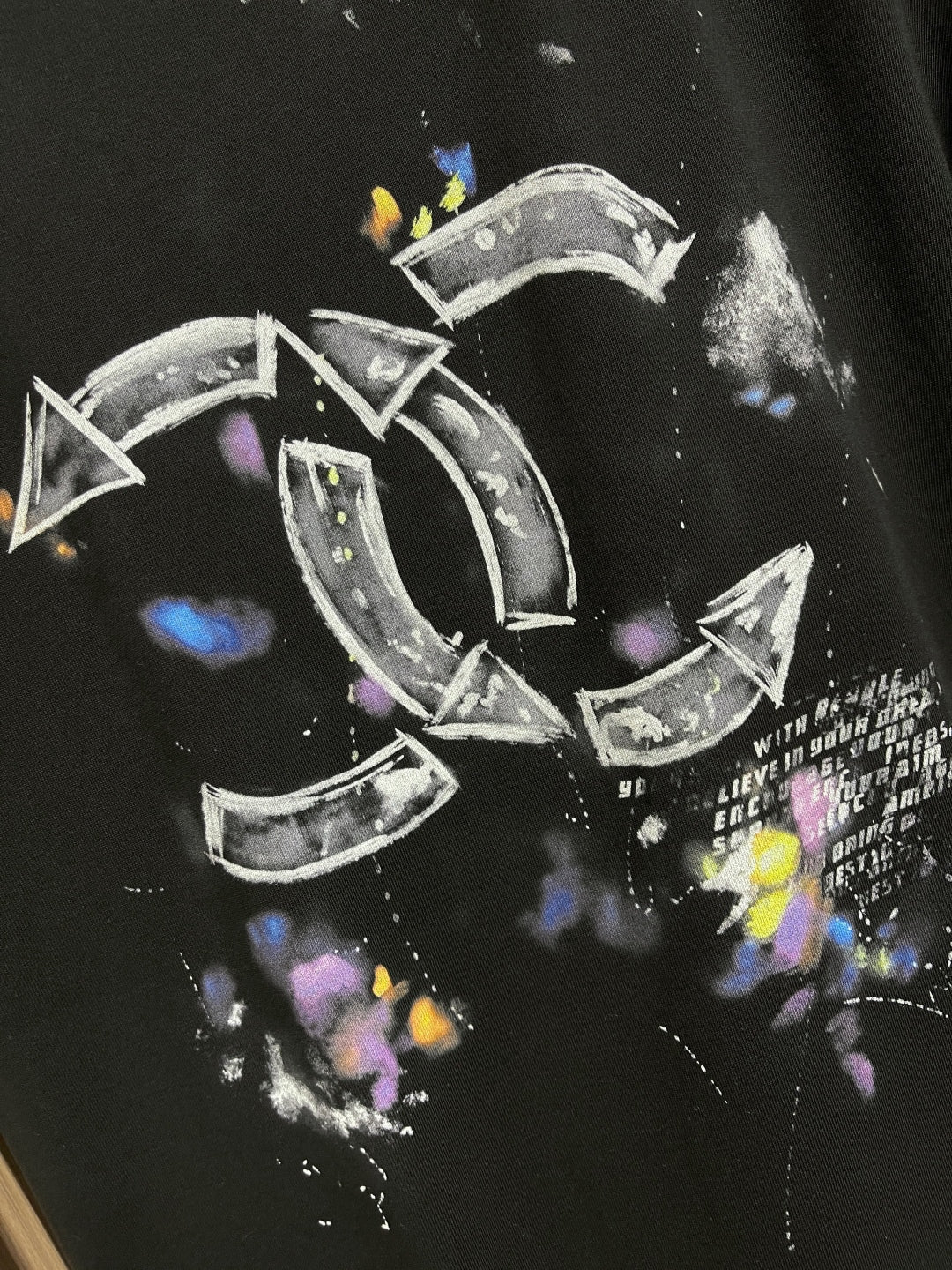 25ss early spring new simple logo graffiti series minimalist letter print short-sleeved T-shirt