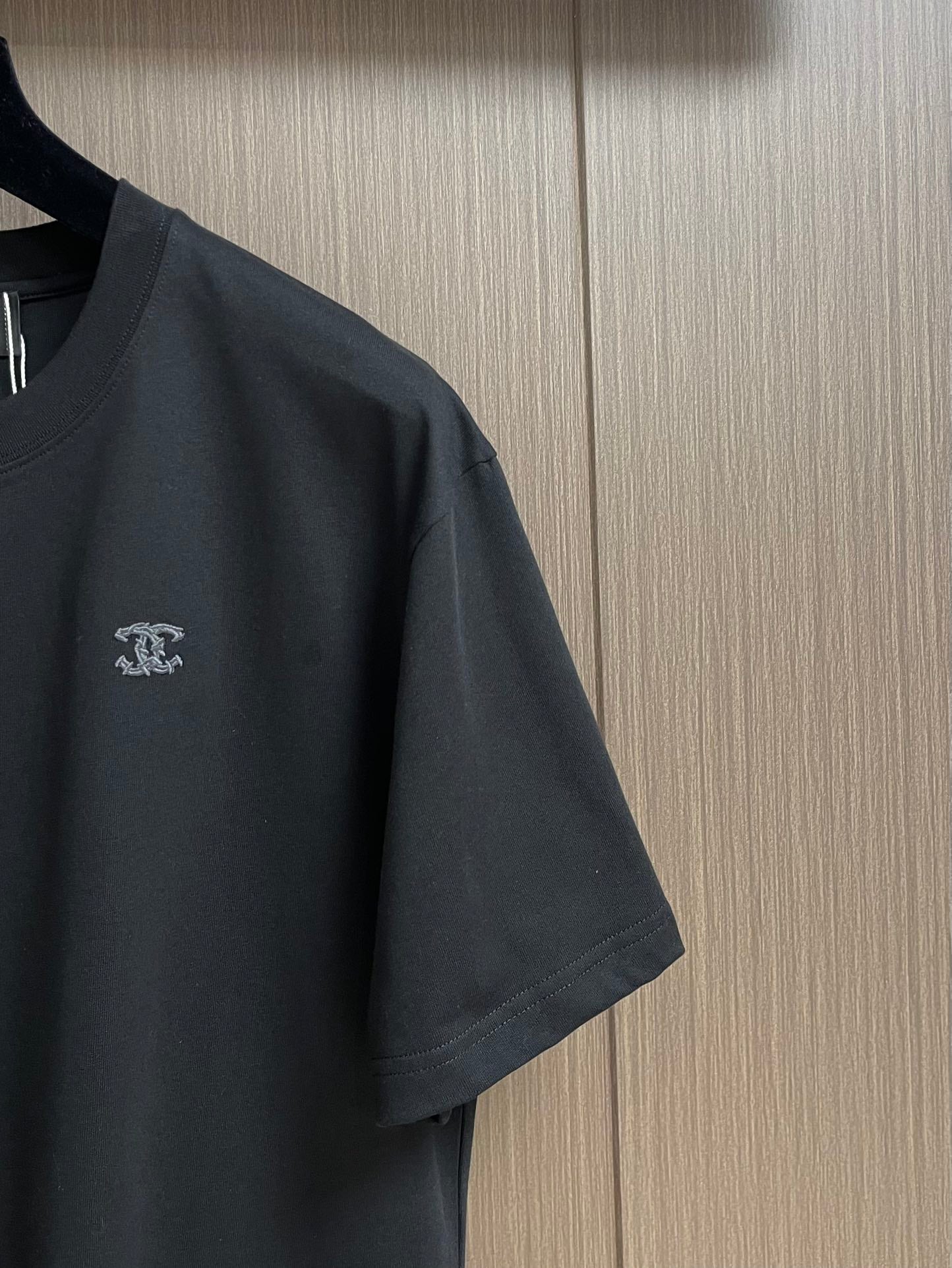 25 Silver metallic thread embroidered short sleeves