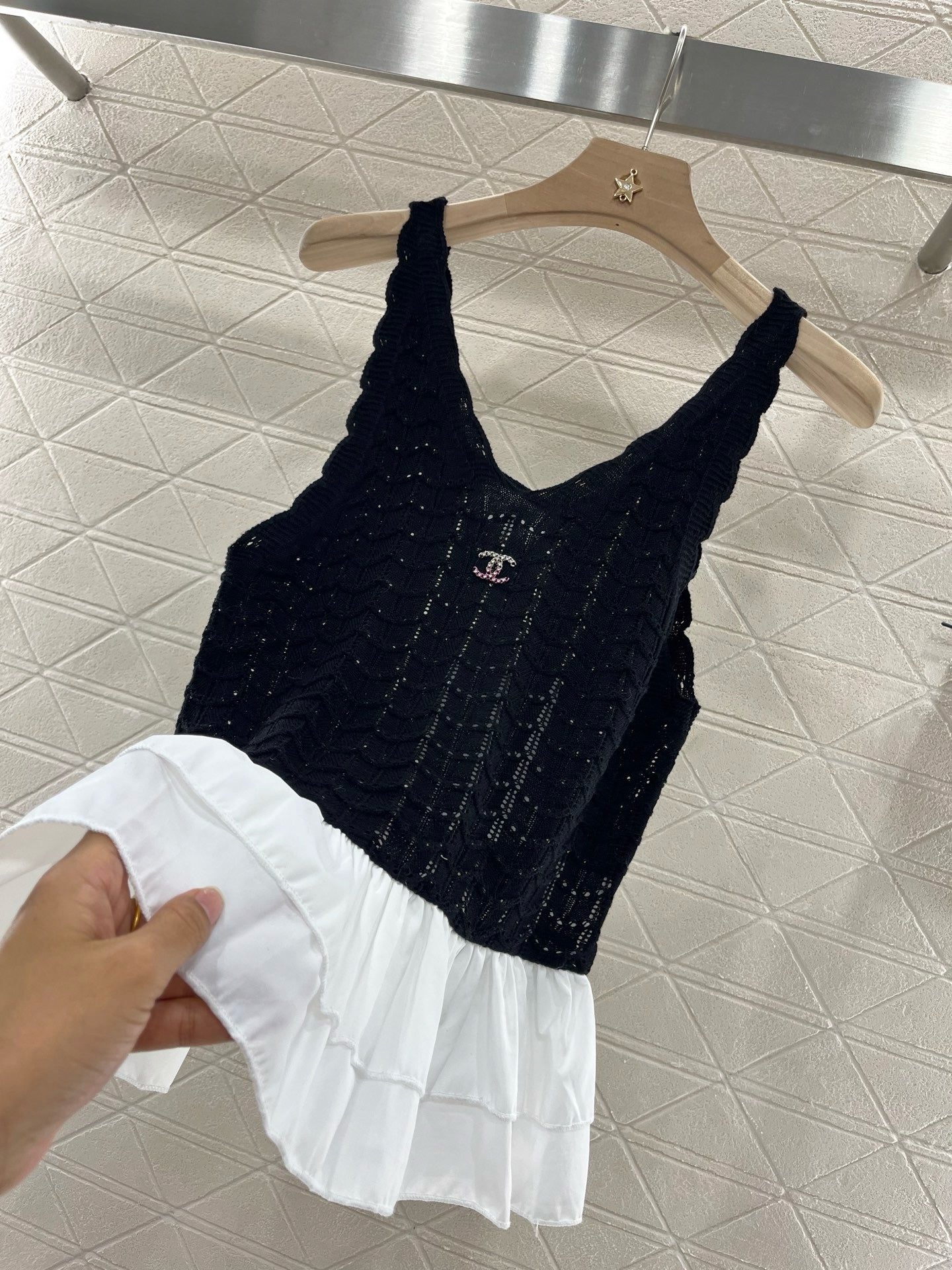 2025SS new lace knitted vest wool yarn material