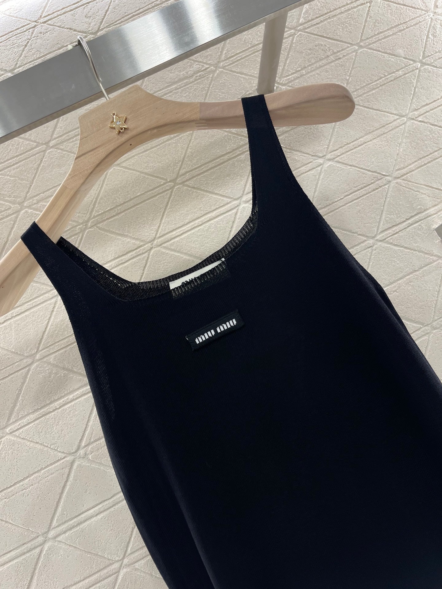 Lace camisole knit tank top