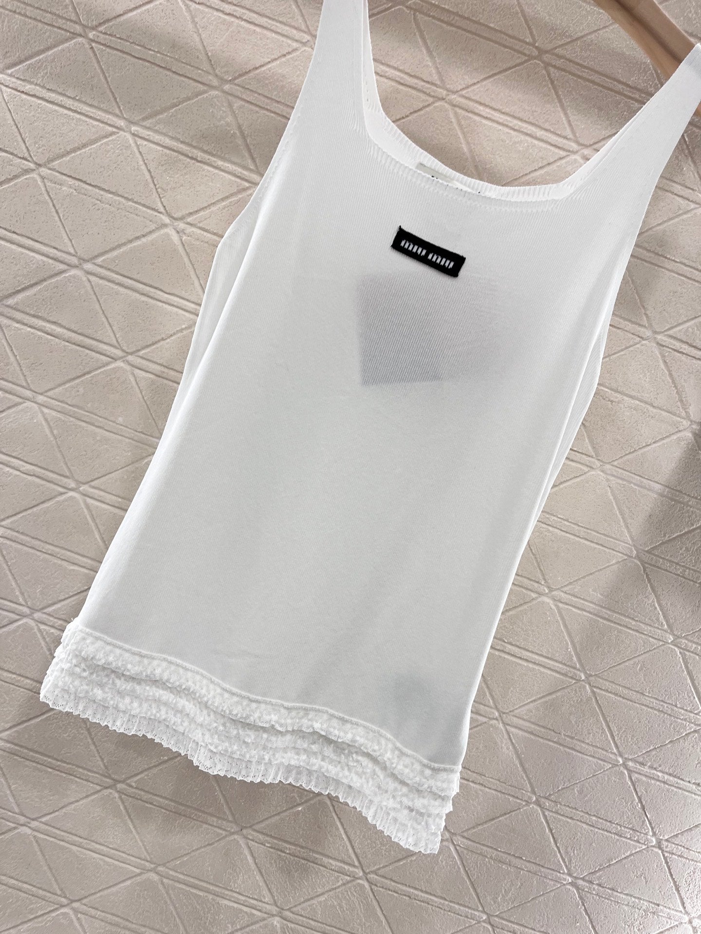 Lace camisole knit tank top