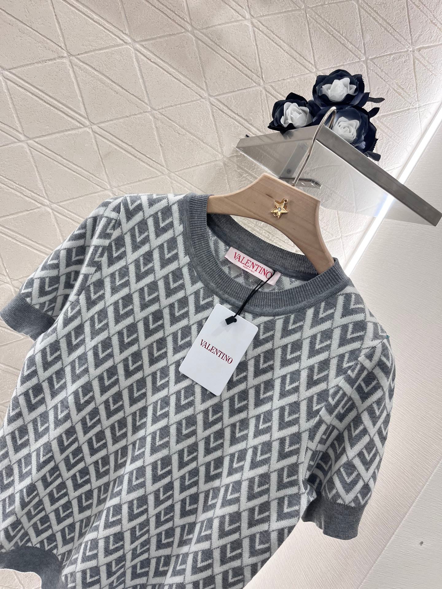25 round neck jacquard knitted short sleeves