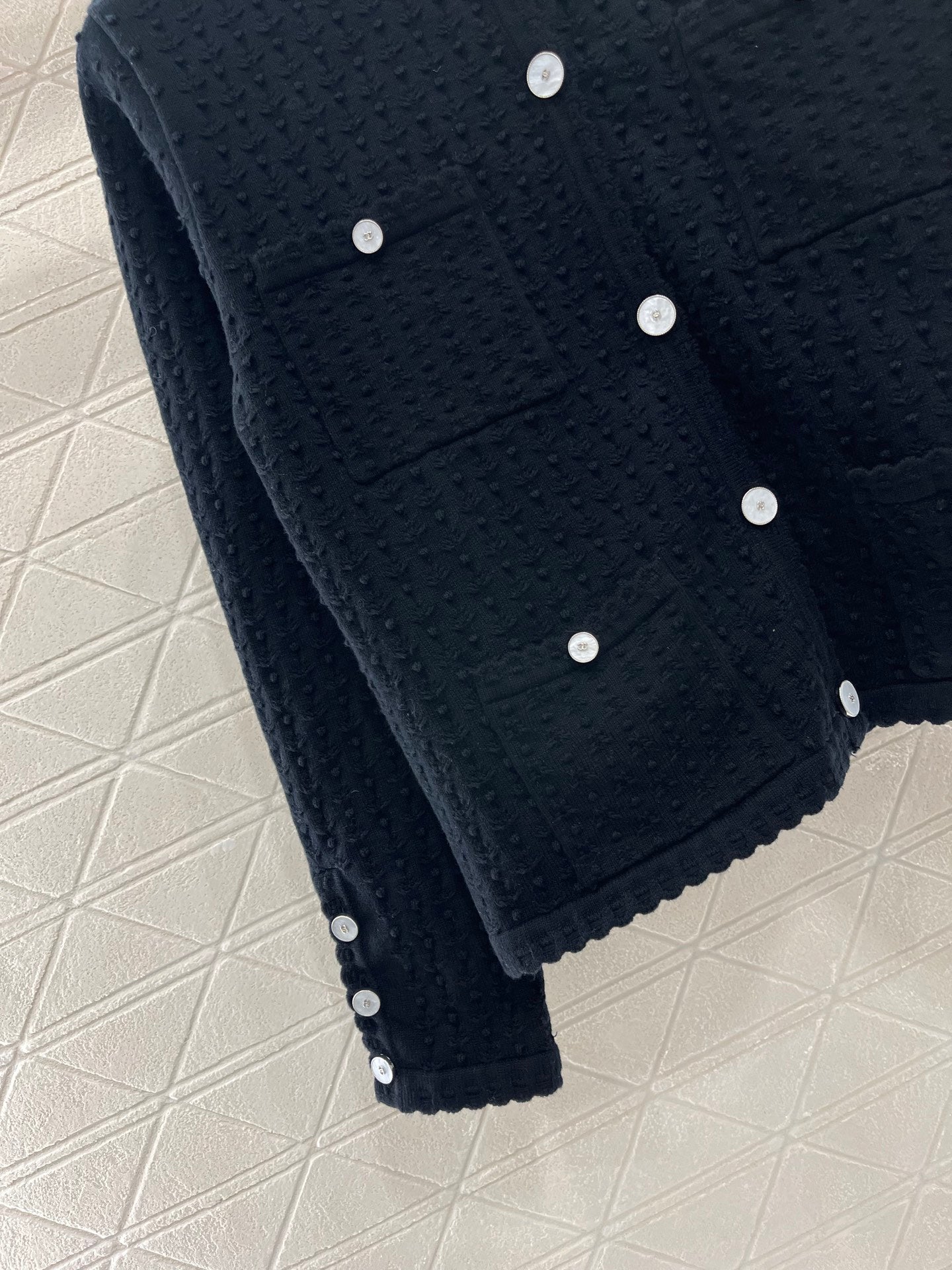 25ss Crochet Pocket Cardigan