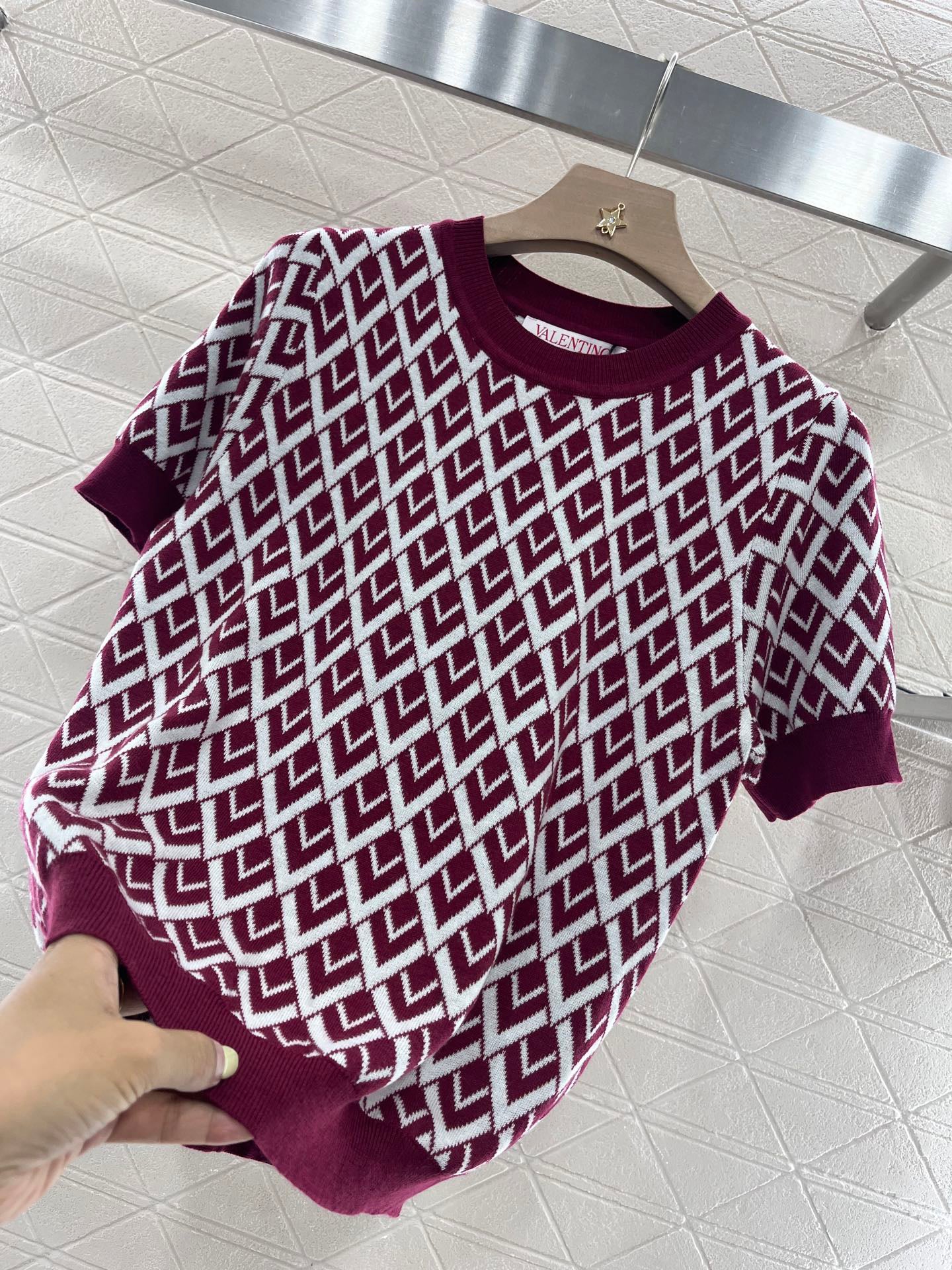 25 round neck jacquard knitted short sleeves