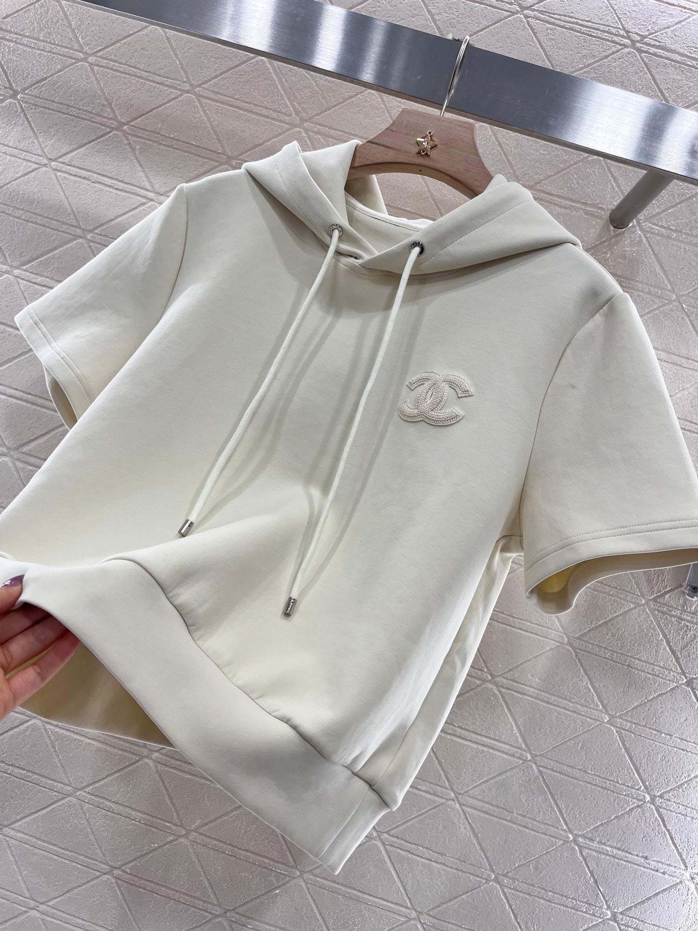 25 Hooded Letter Set