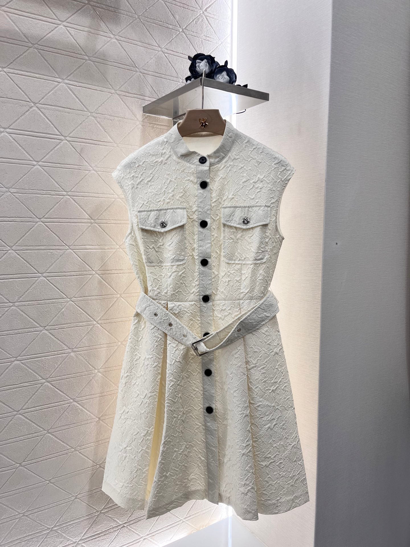 25 Stand Collar Sleeveless Belted Dress