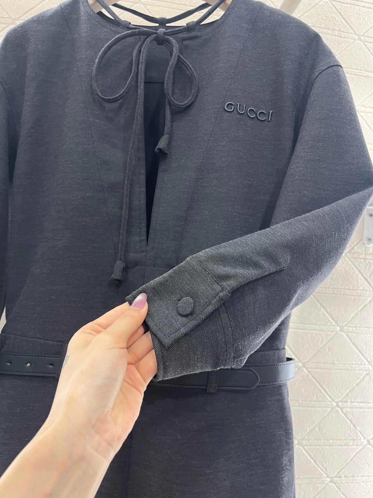 25 Lace-up long-sleeved jacket