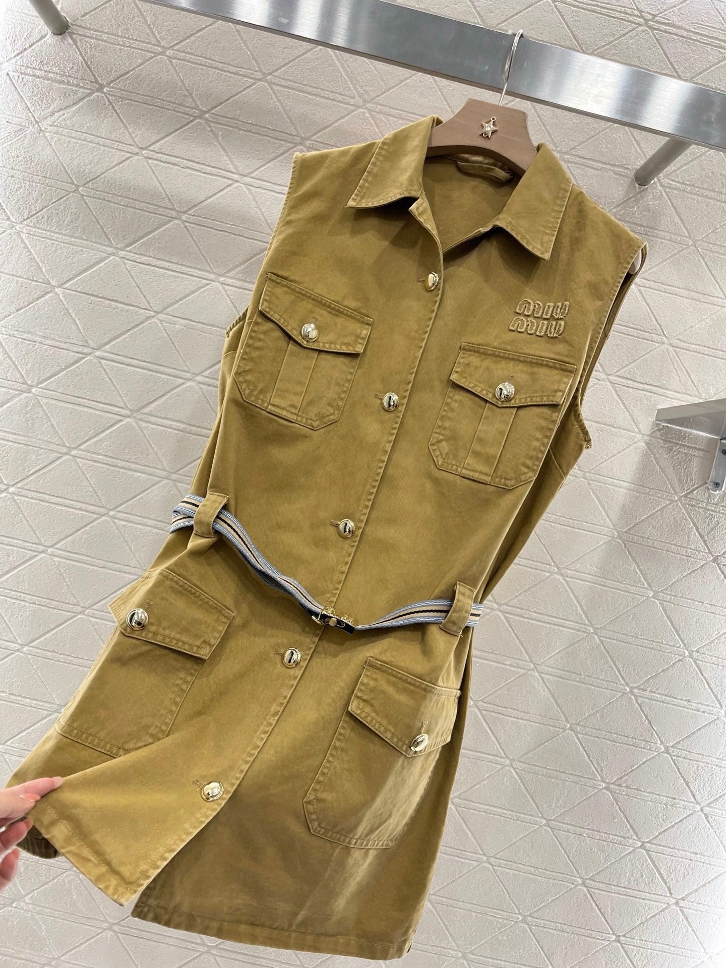 25ss Embroidered belt vest skirt