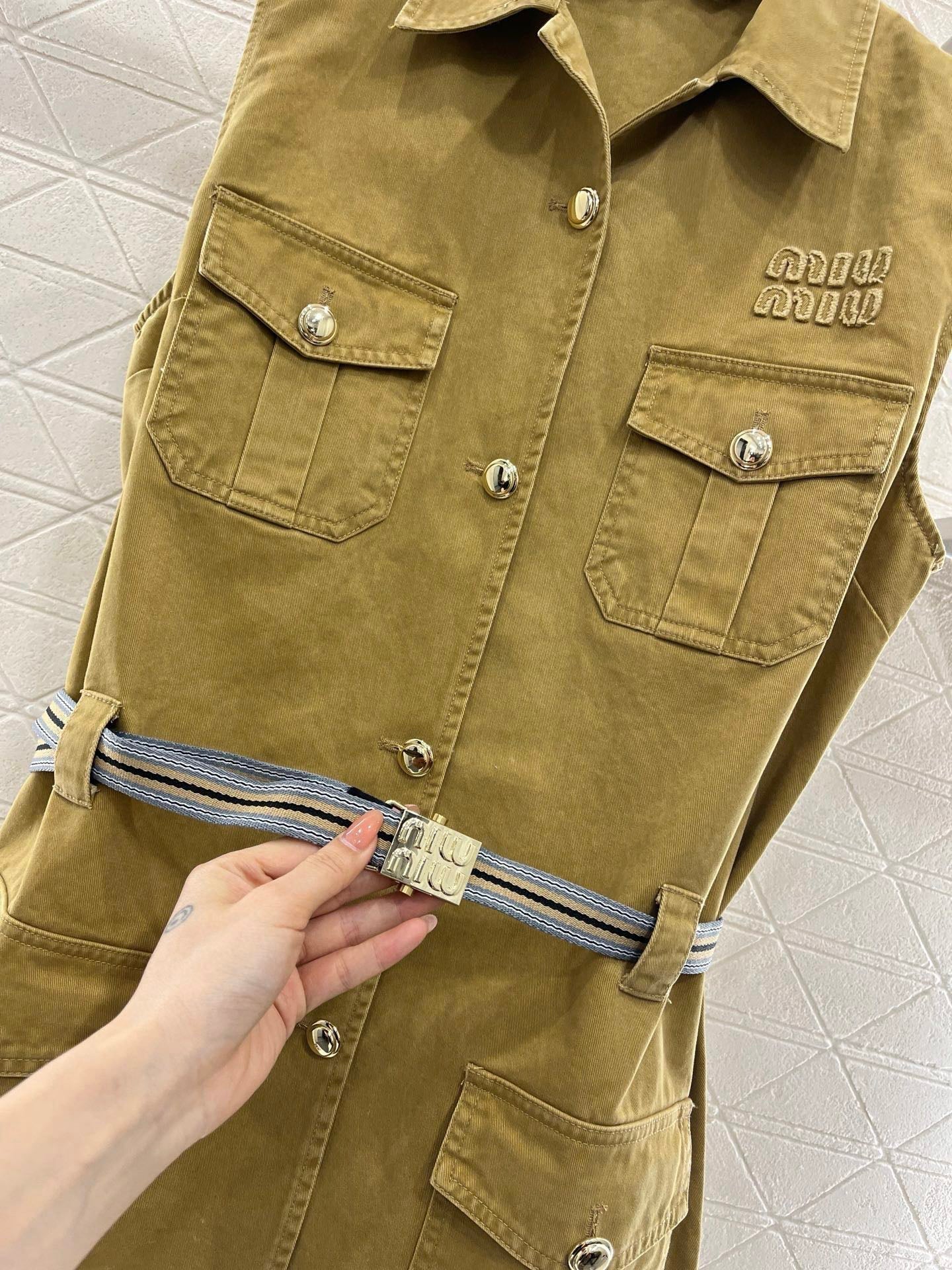 25ss Embroidered belt vest skirt