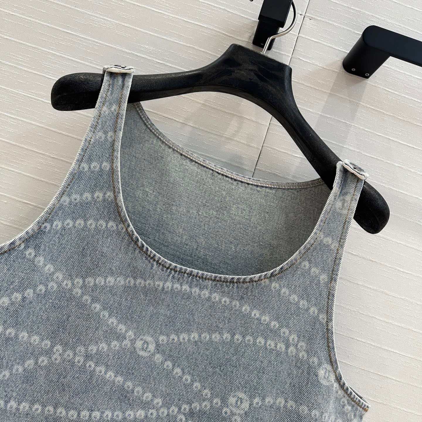 25ss Chain Print Vintage Washed Blue Denim Vest Dress