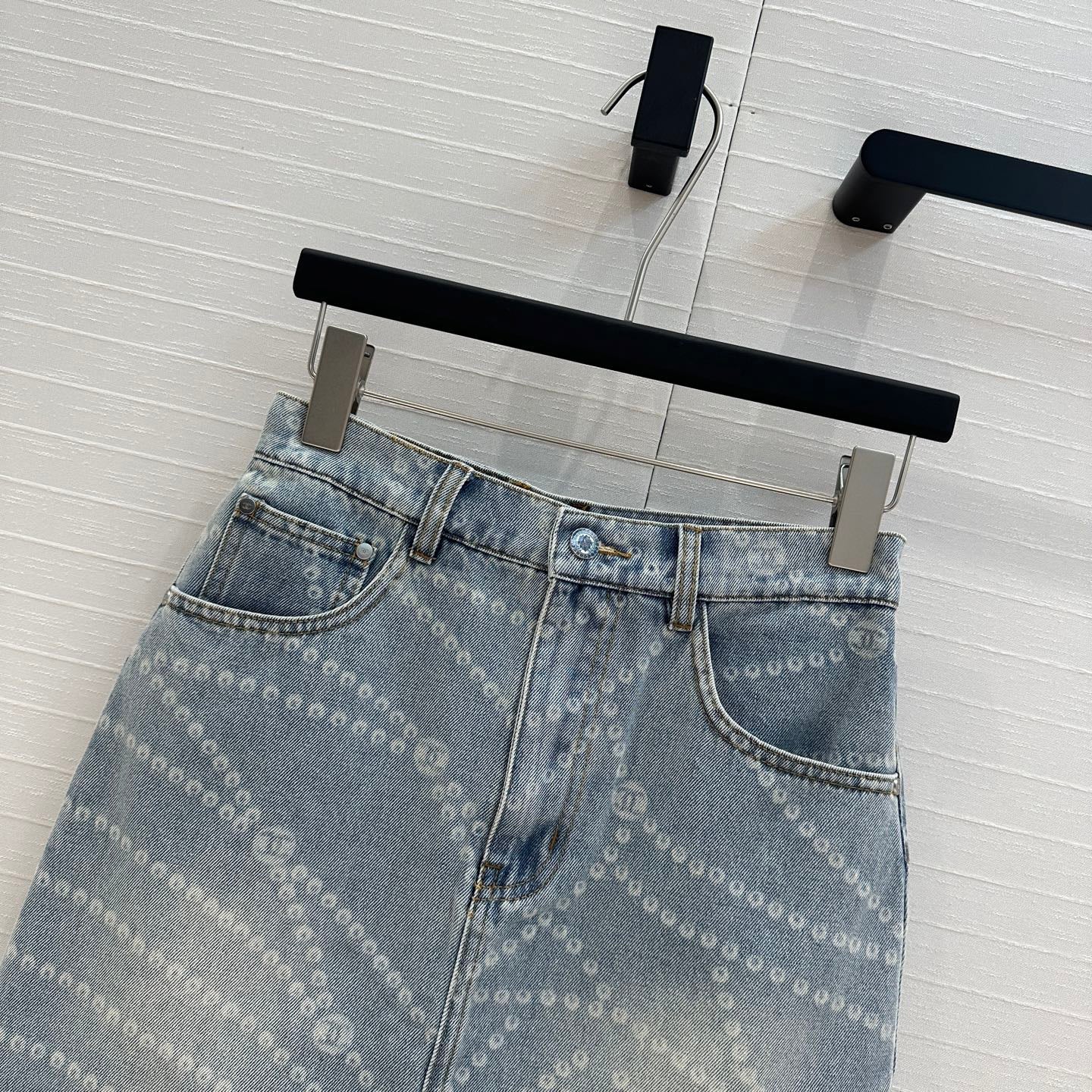 25ss Chain Print Vintage Washed Blue Denim Skirt