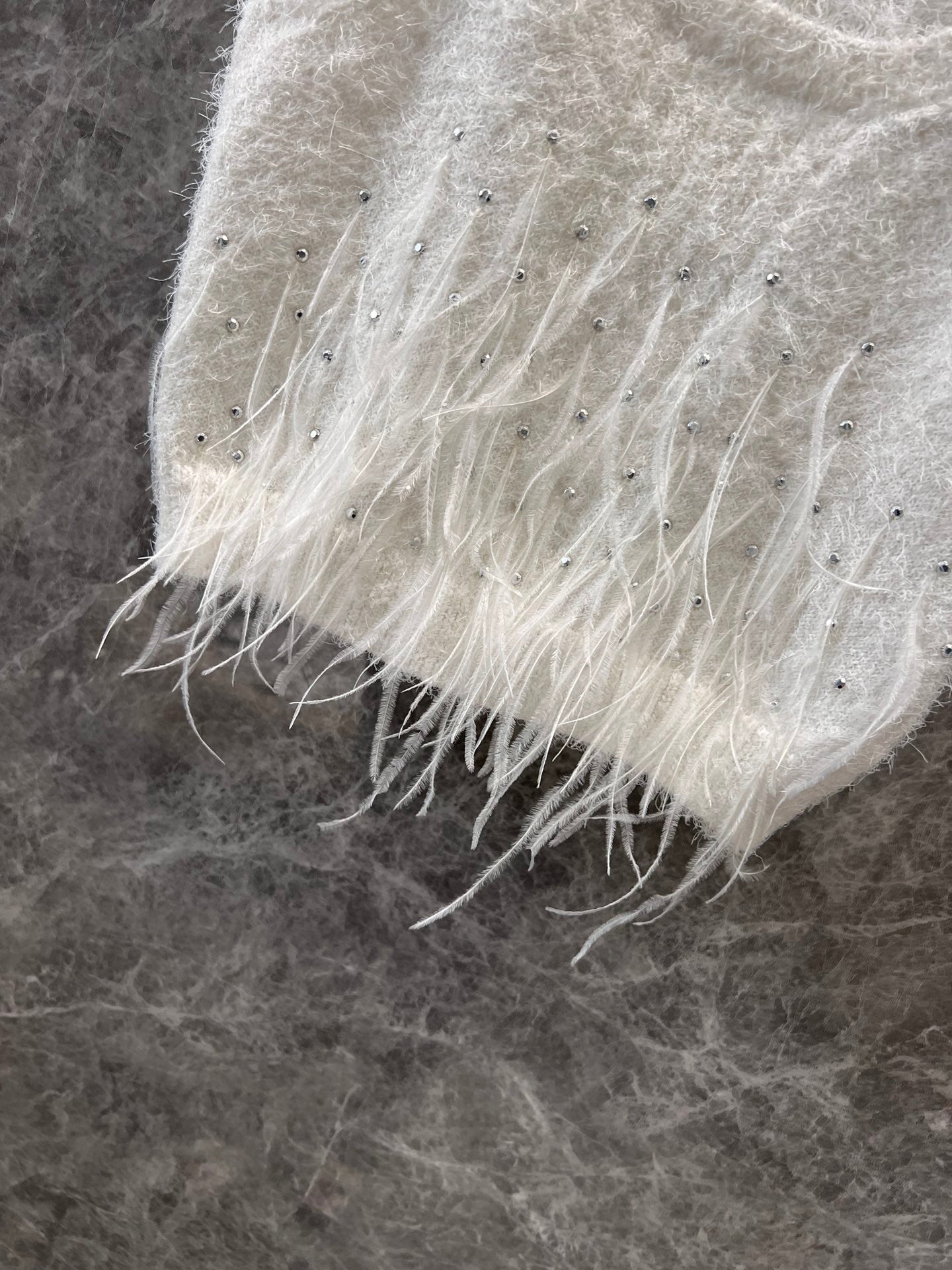 25ss watercolor white feathers stitched backbone