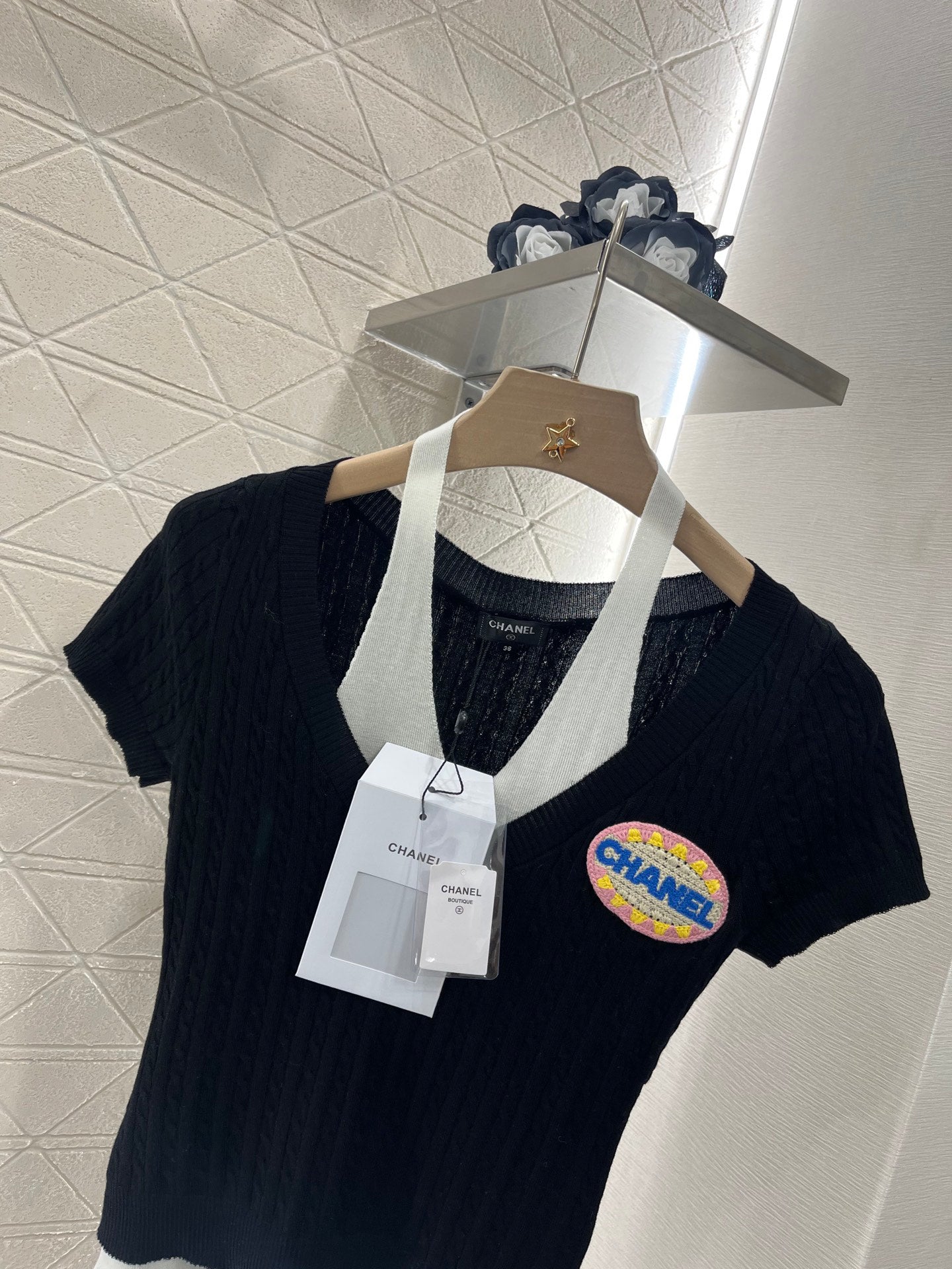 25ss Halter neck panelled knit top
