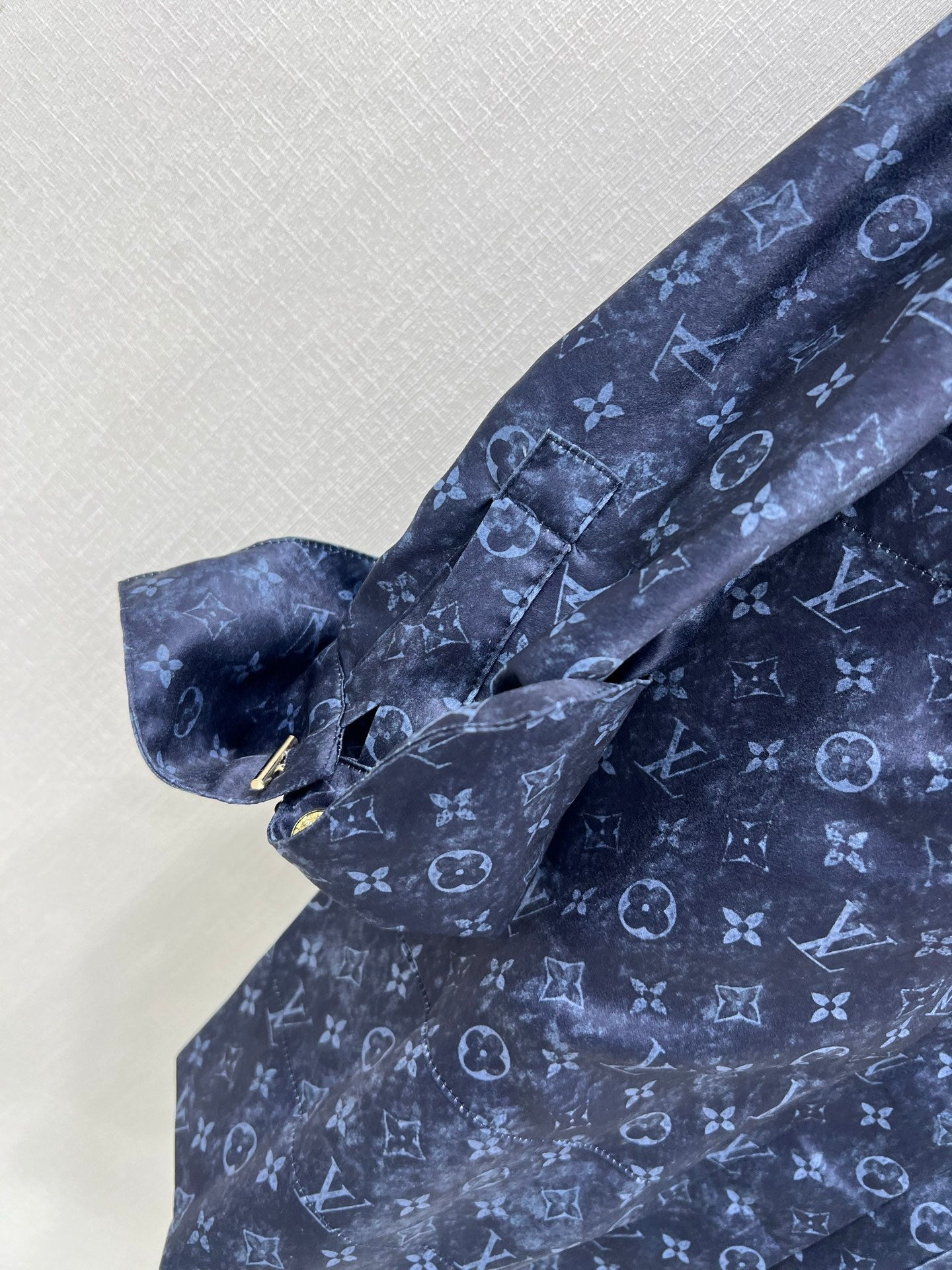 25 new classic logo monogram lapel loose shirt dress