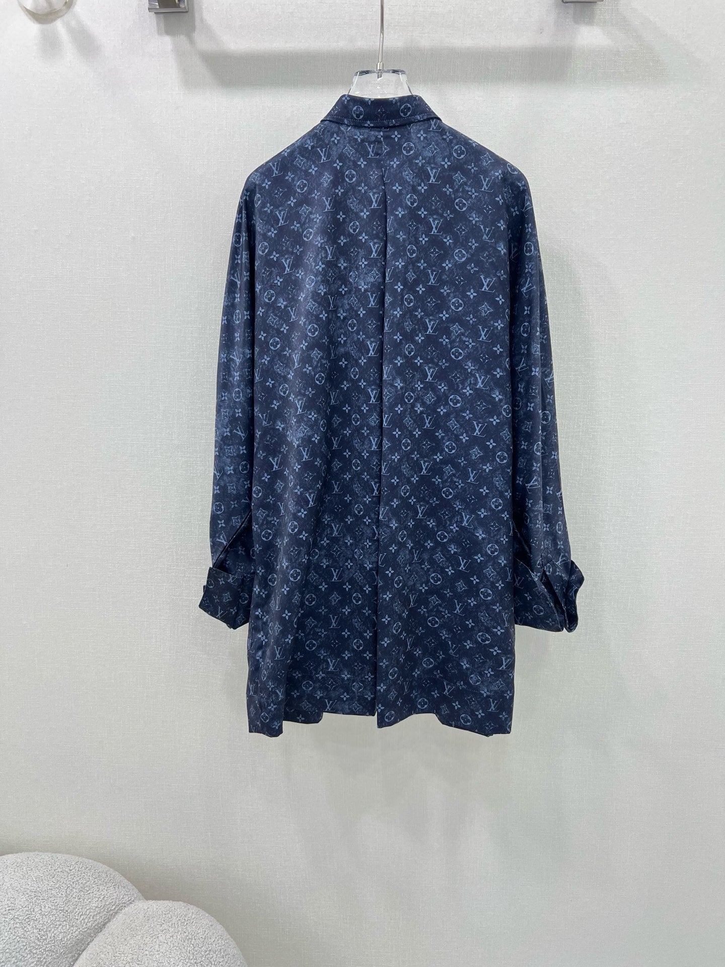 25 new classic logo monogram lapel loose shirt dress