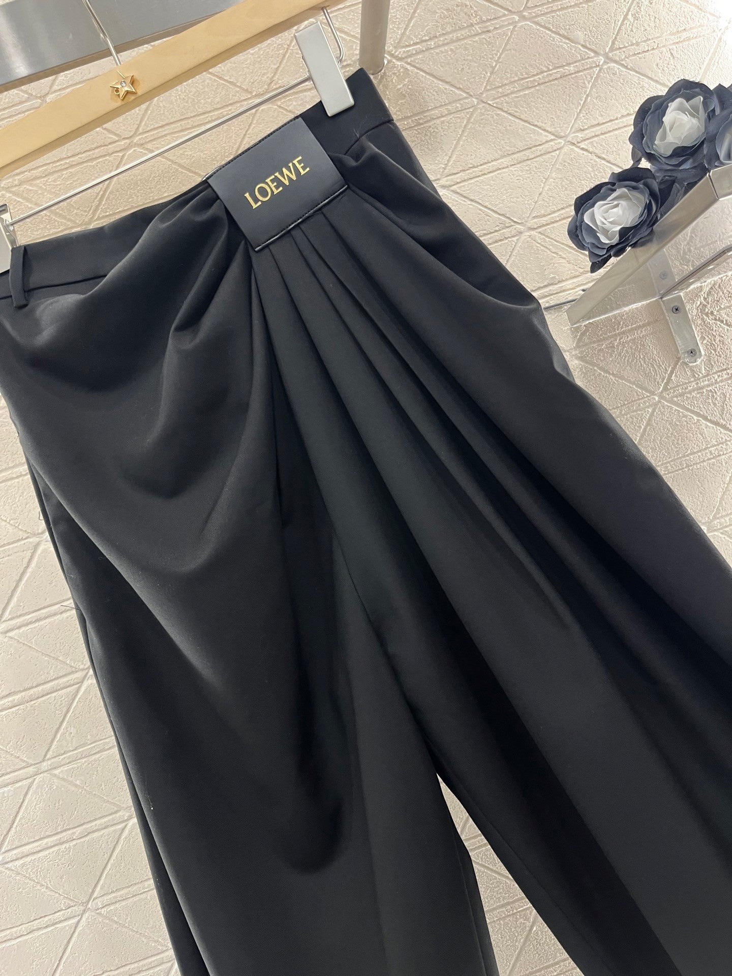 25ss leather label pleated trendy trousers