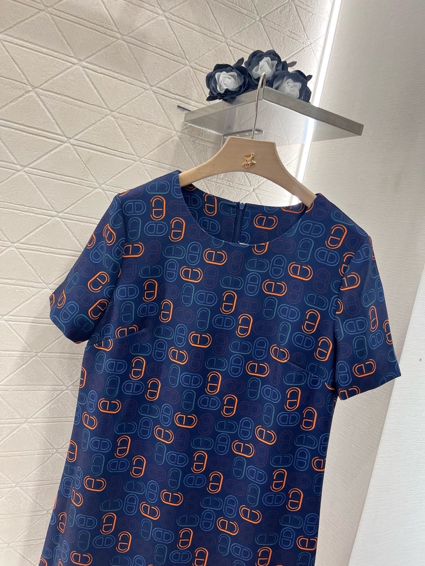 25SS new round neck short sleeve dress