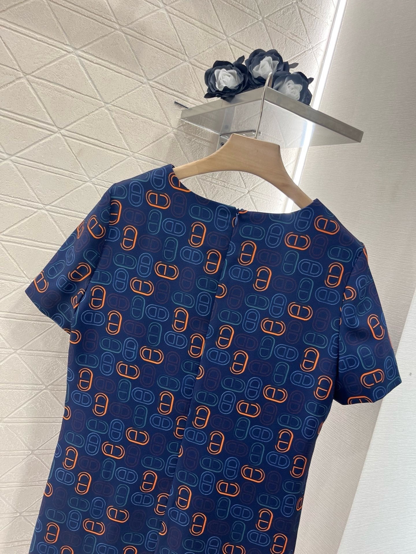 25SS new round neck short sleeve dress