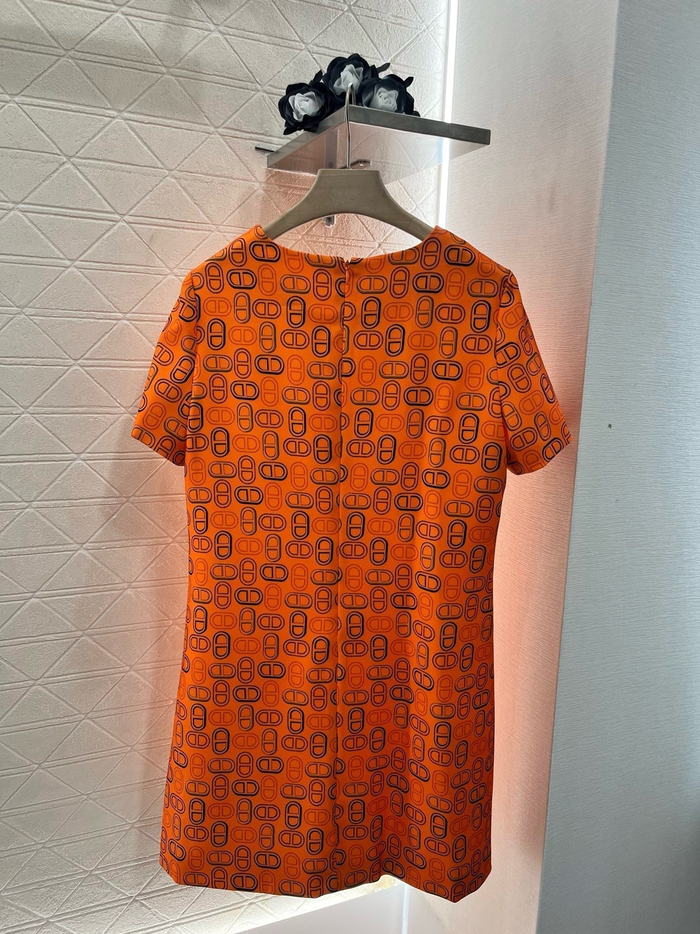 25SS new round neck short sleeve dress