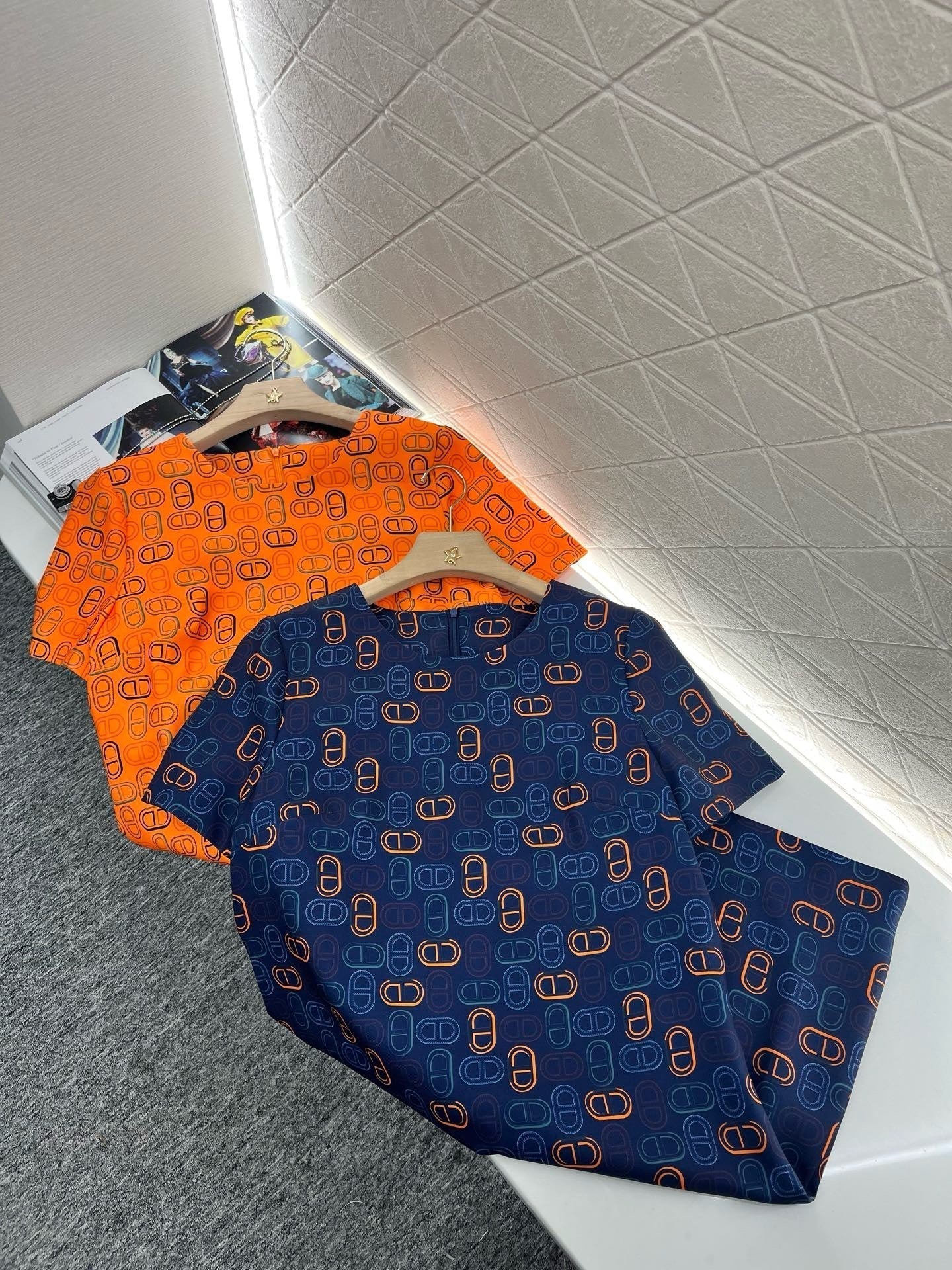 25SS new round neck short sleeve dress