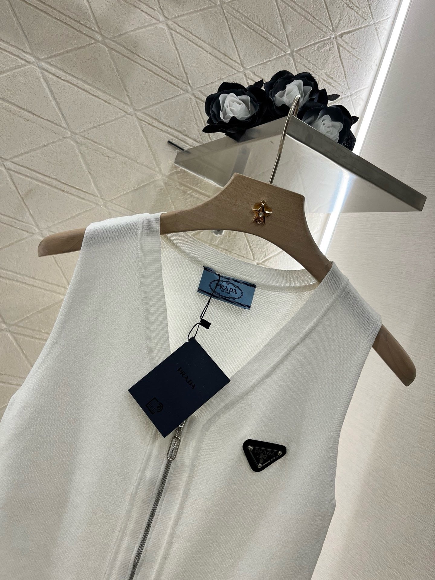 25SS New Arrival Zipper Knit Vest