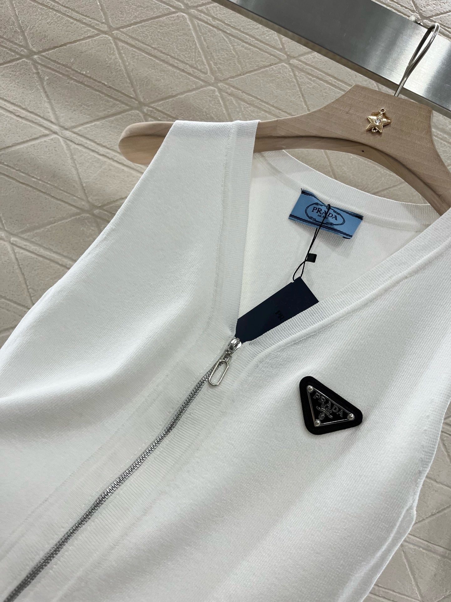 25SS New Arrival Zipper Knit Vest