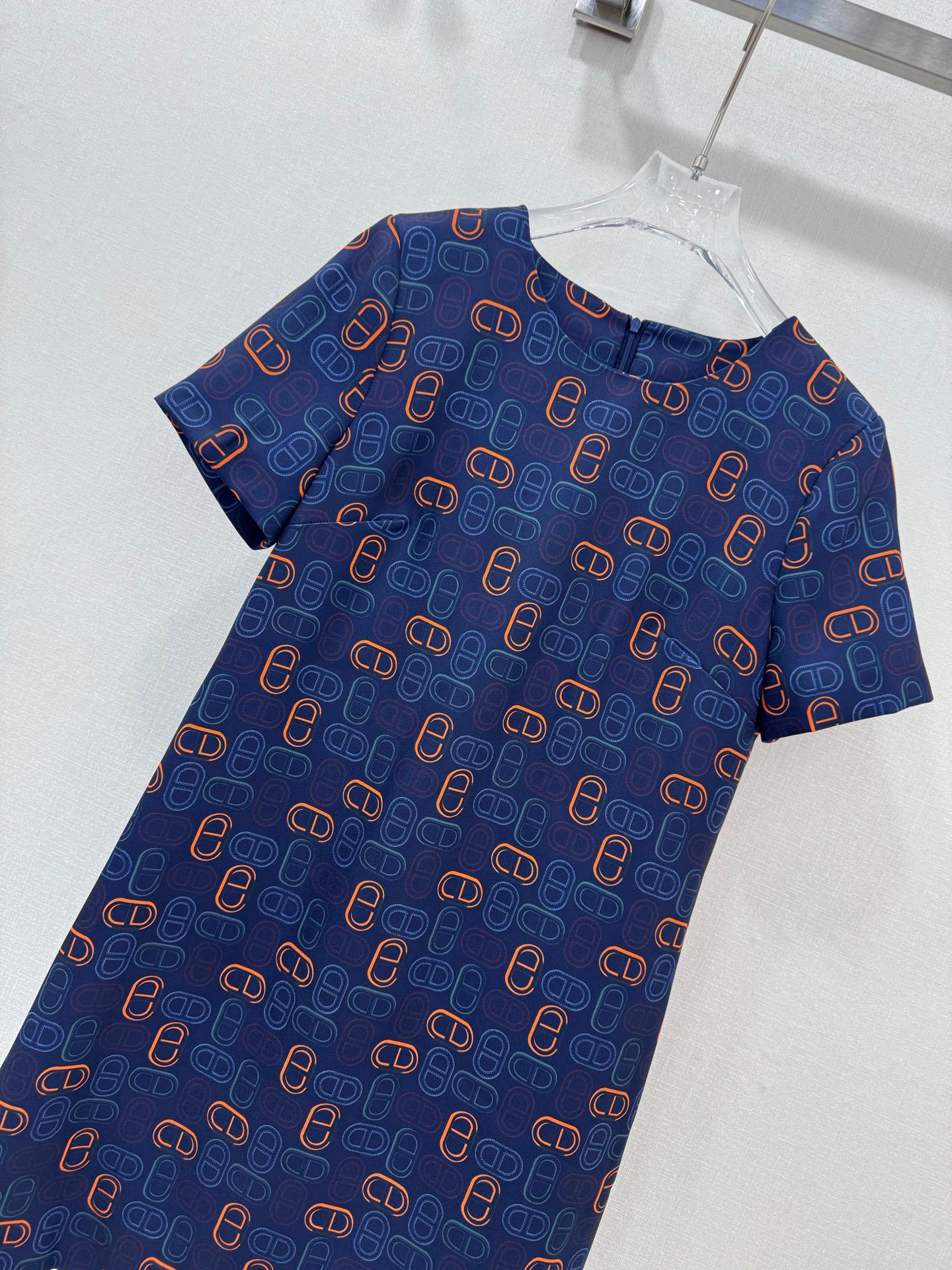 H 25 Printed Short Sleeve Dress
