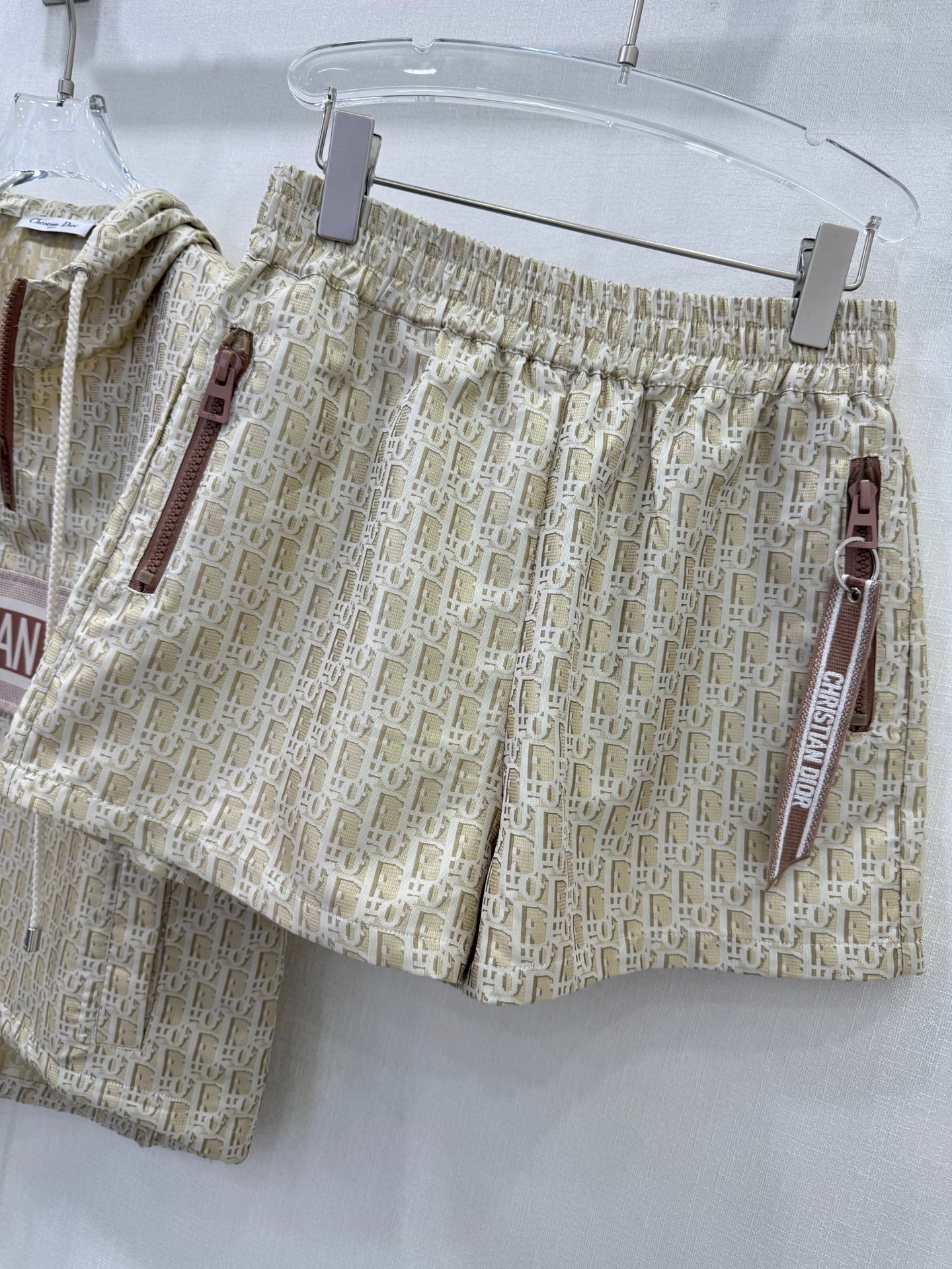 D 25 New summer jacquard jacket + shorts