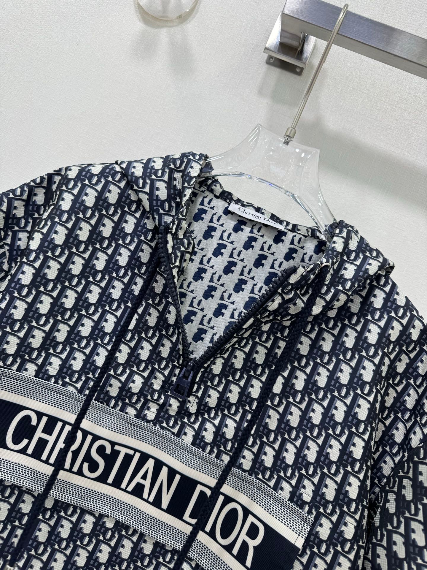 D 25 New summer jacquard jacket + shorts