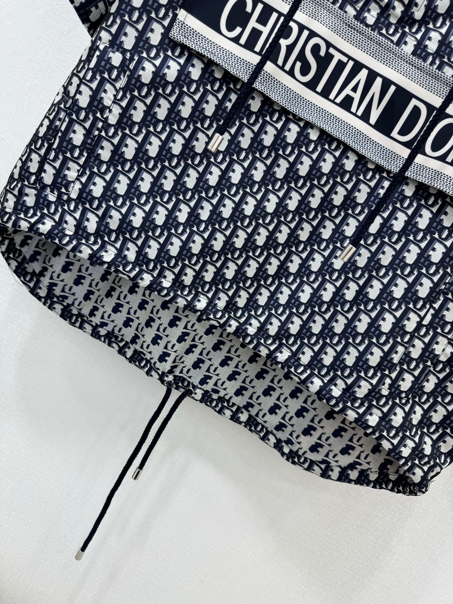 D 25 New summer jacquard jacket + shorts