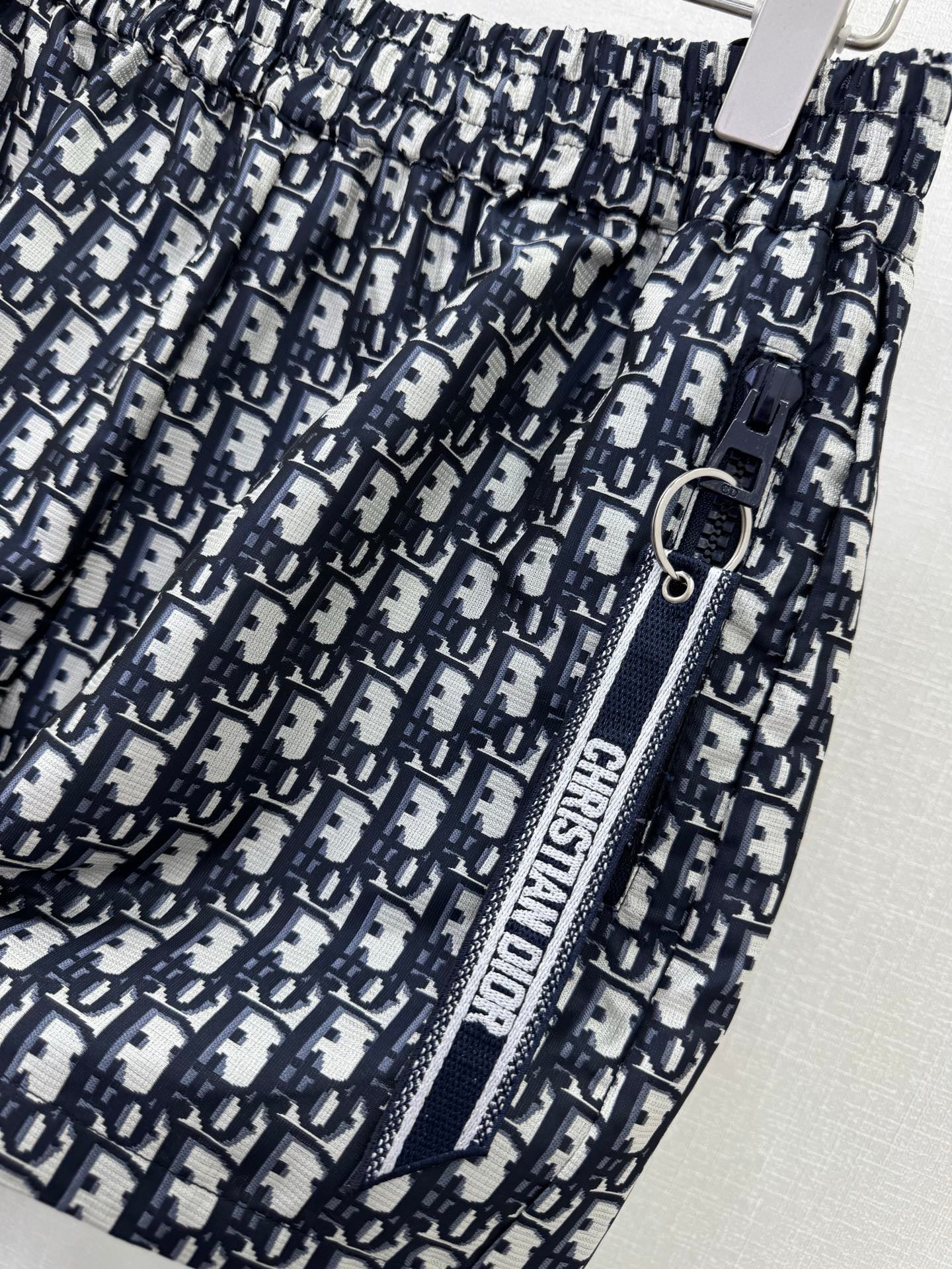 D 25 New summer jacquard jacket + shorts