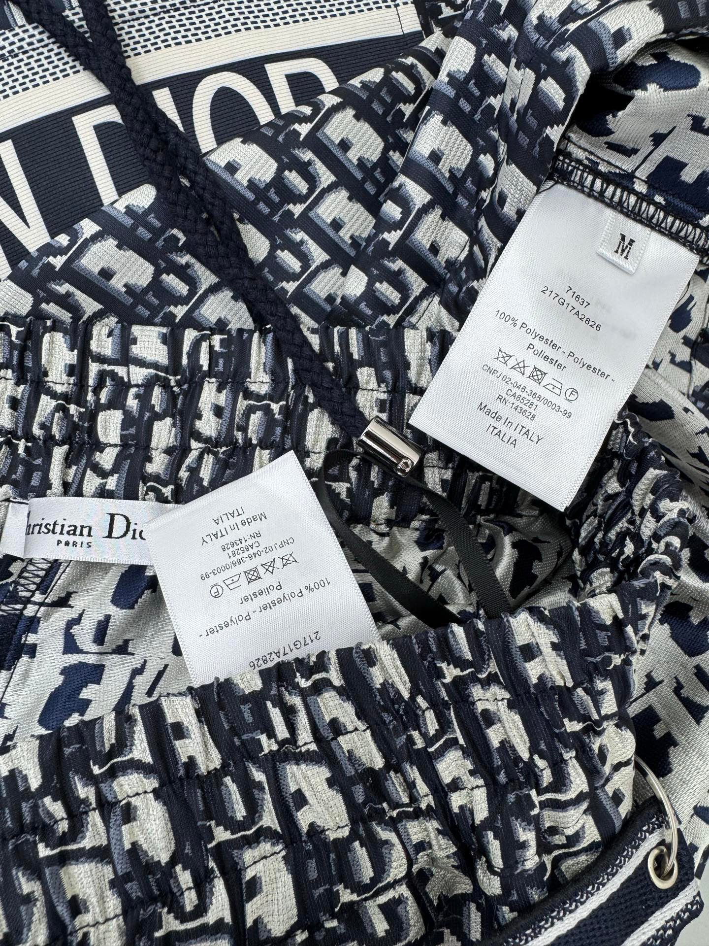 D 25 New summer jacquard jacket + shorts