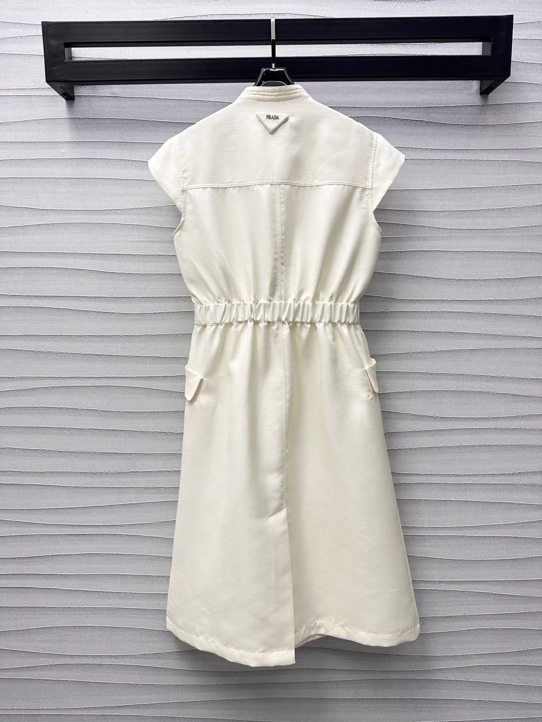 P 25 Workwear Sleeveless Dress