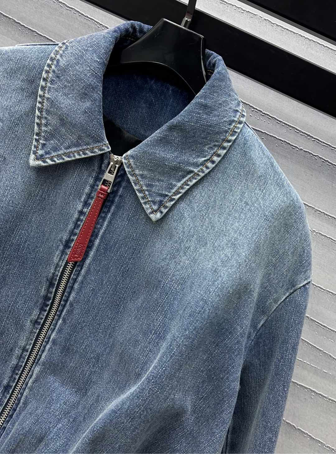 25 Leather Label Frayed Denim Jacket