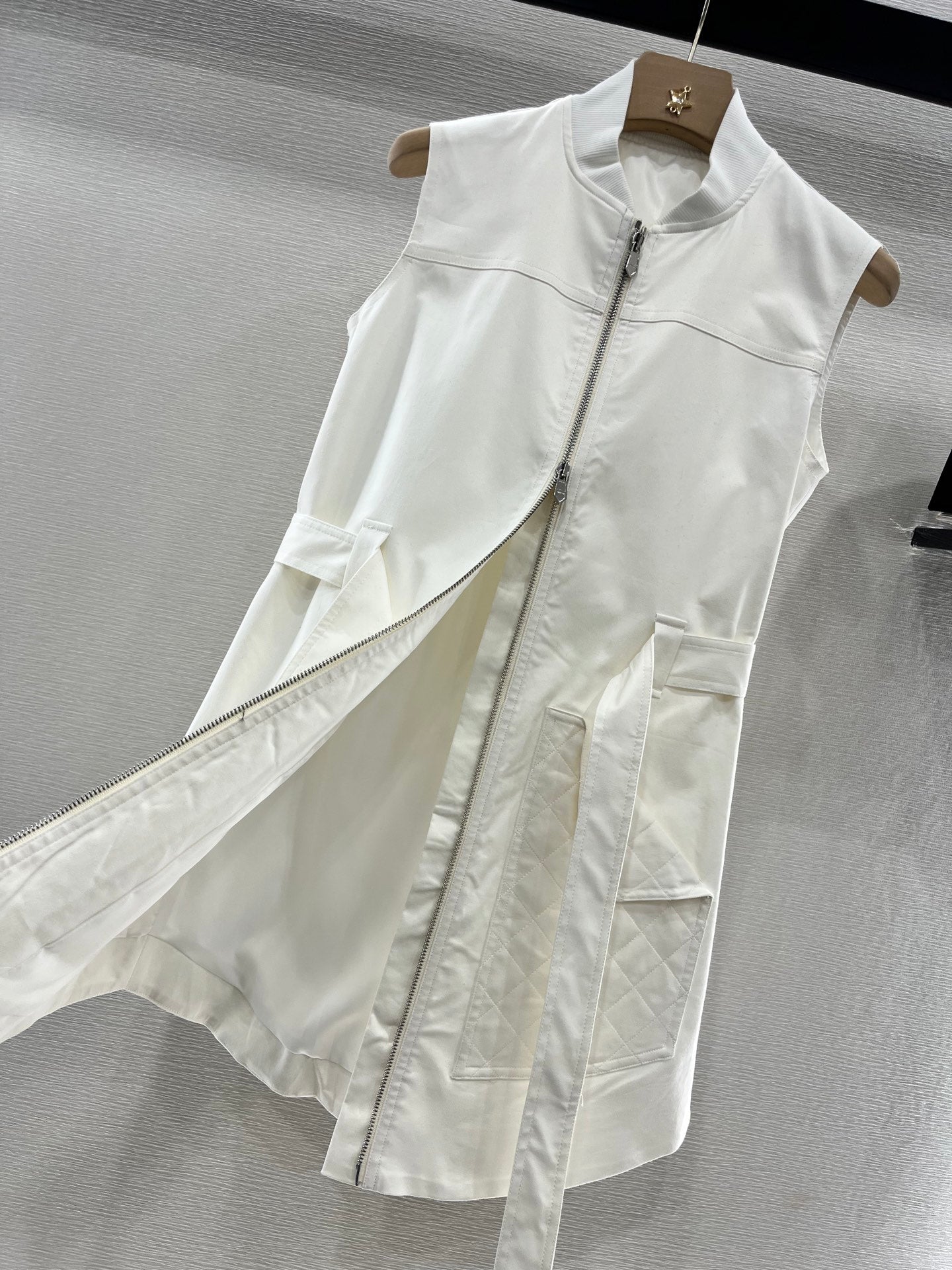 H 25 Zipper Belt Dress