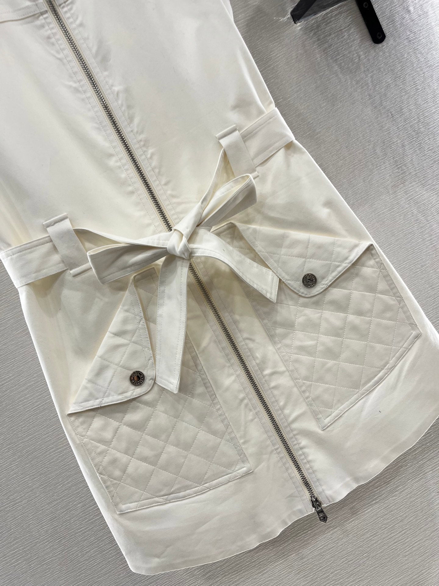 H 25 Zipper Belt Dress
