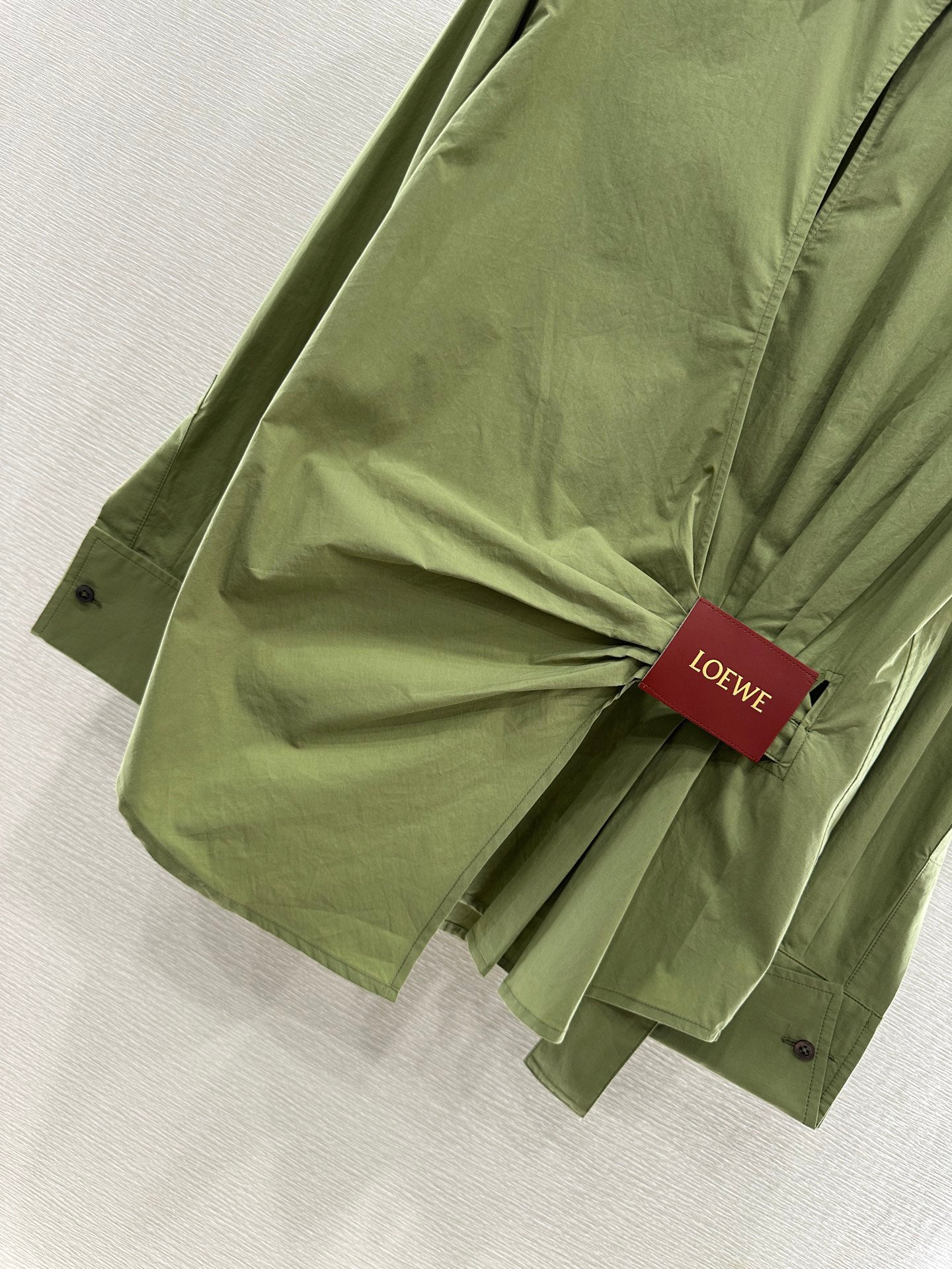 L 25 Irregular Leather Tag Shirt