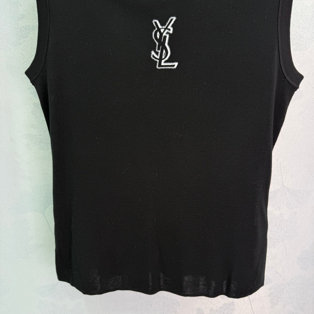 25 new summer knitted vests