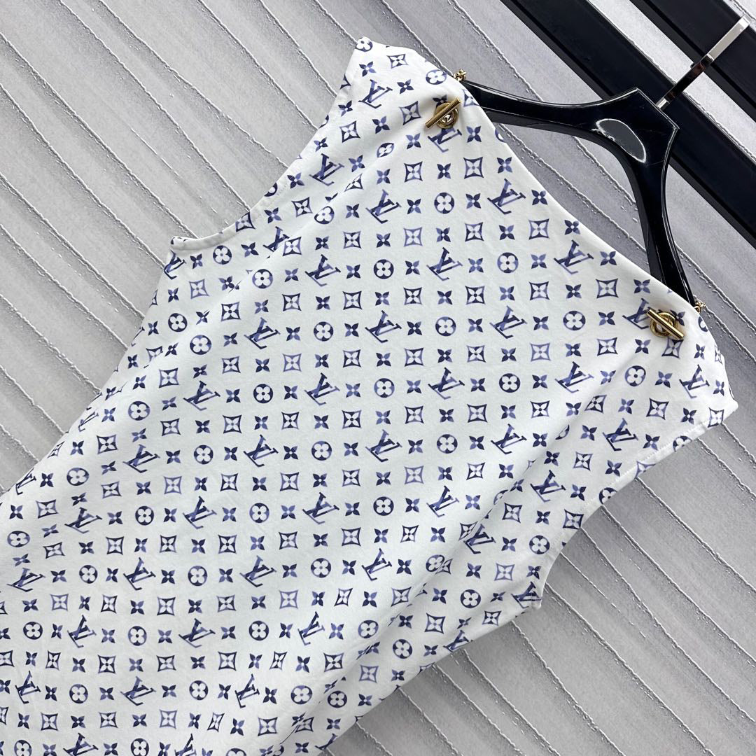25 New Arrivals Printed Chain Skirt