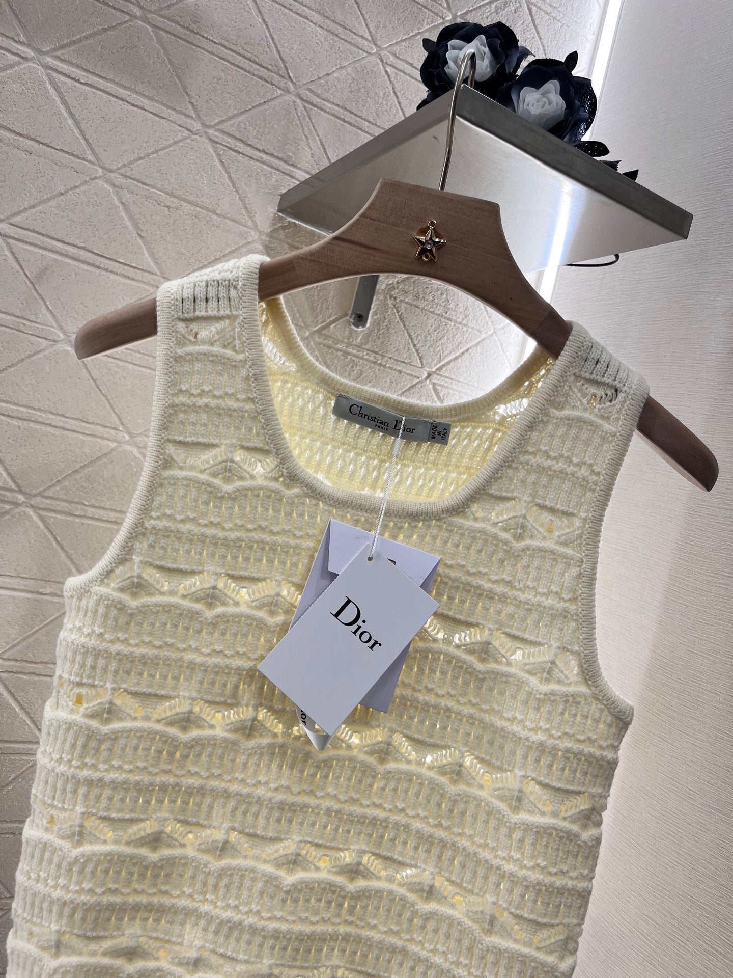 25ss Hollow knit vest