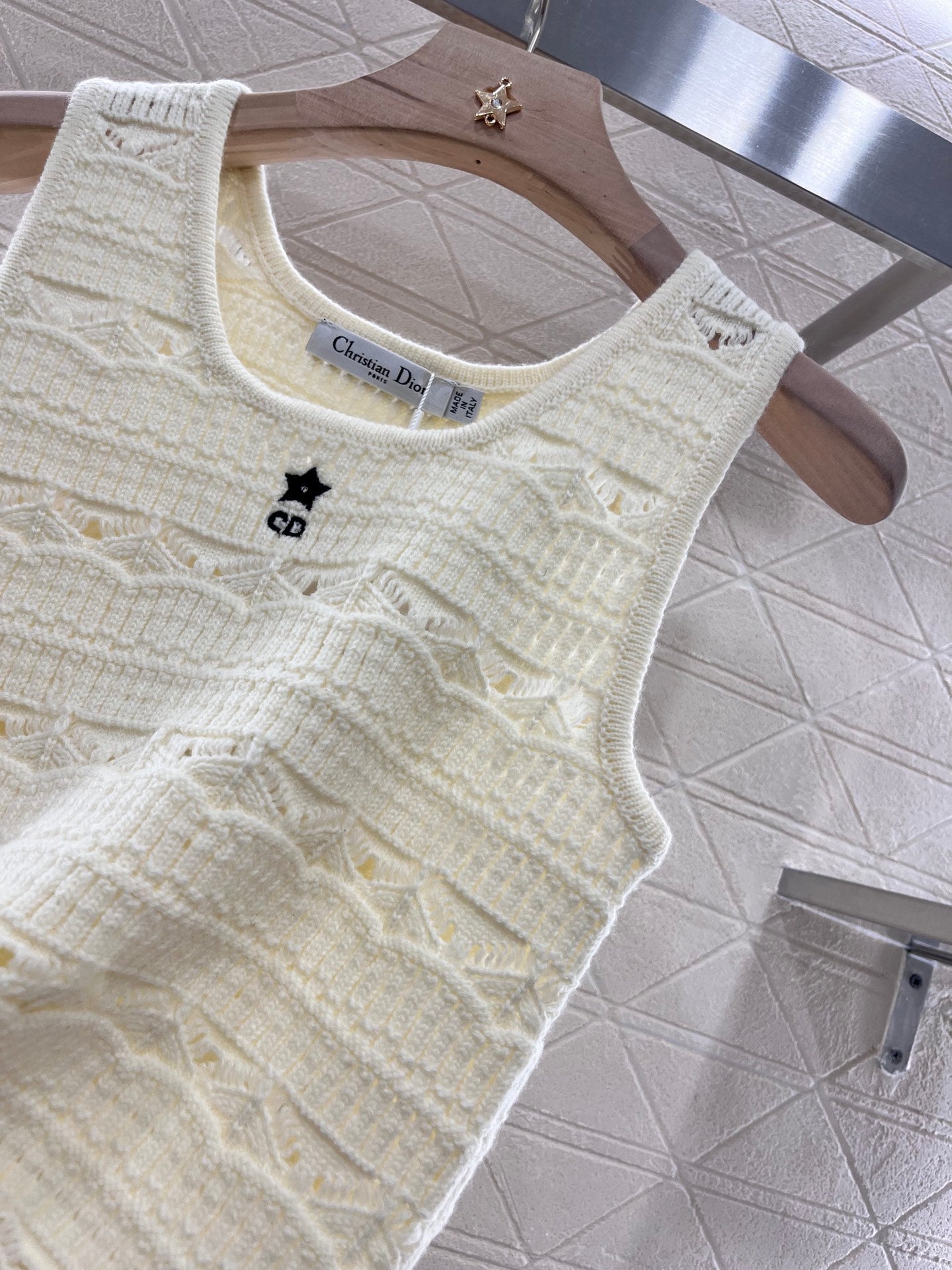 25ss Hollow knit vest