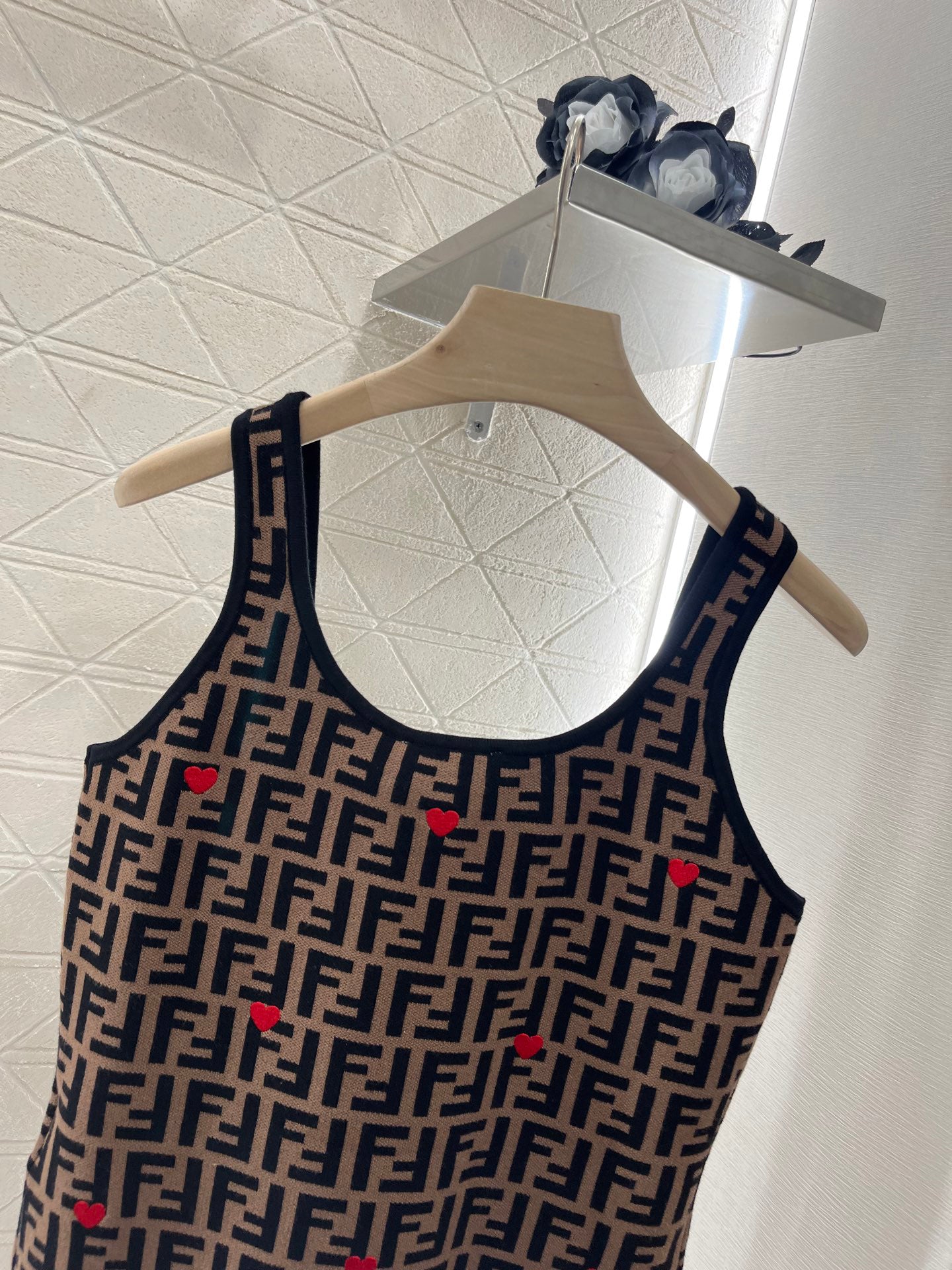 25ss Round neck jacquard knitted vest