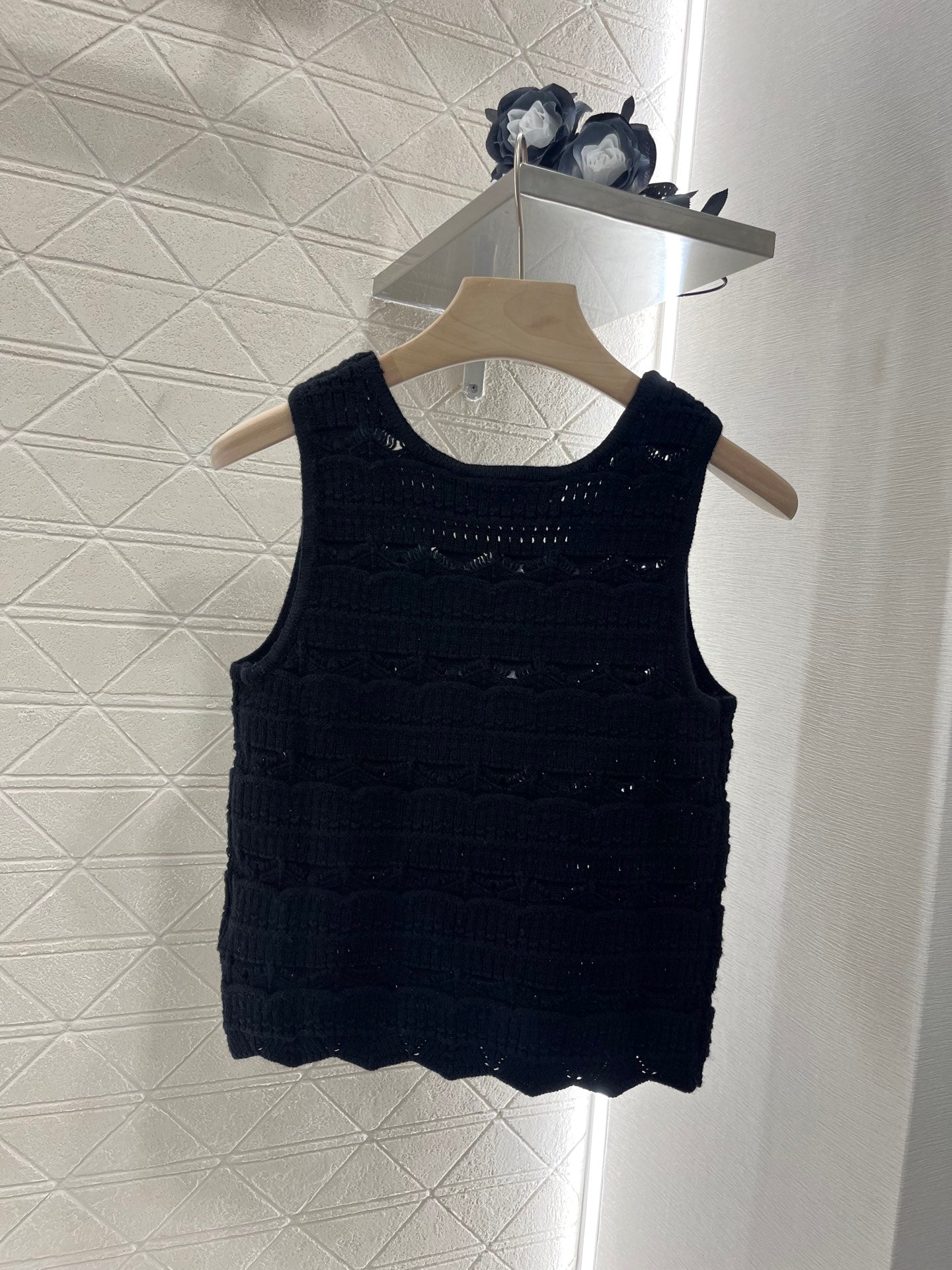 25ss Hollow knit vest