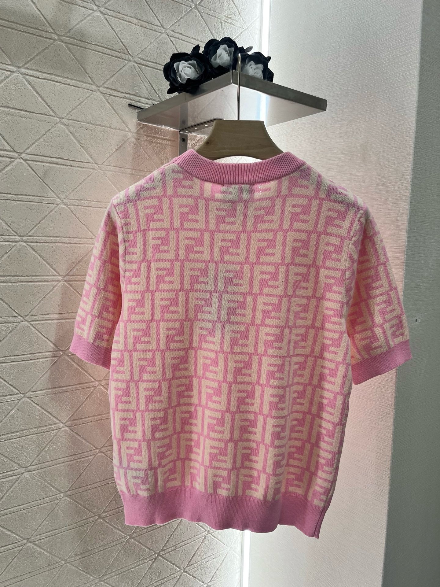 25 New Round Neck Jacquard Knitted Short Sleeves