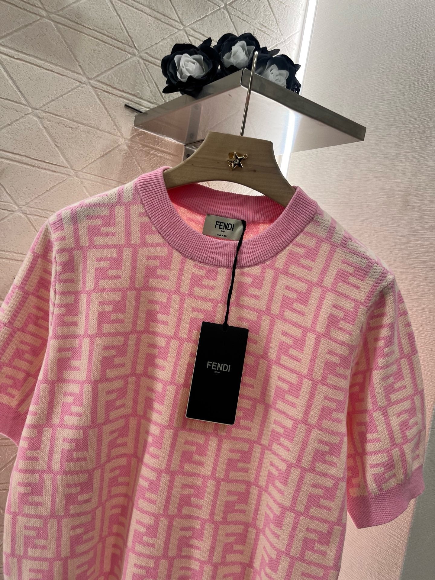 25 New Round Neck Jacquard Knitted Short Sleeves