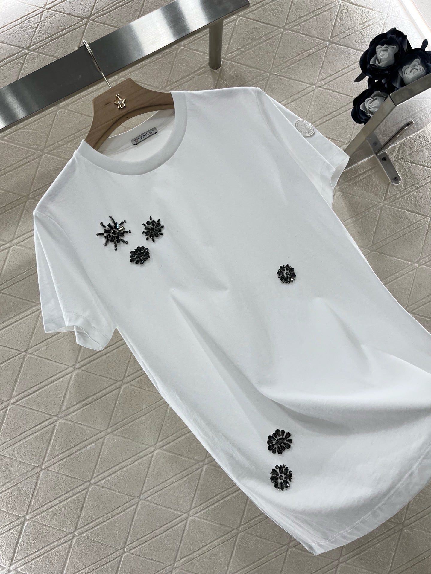 25 new round neck beaded rhinestone short sleeves