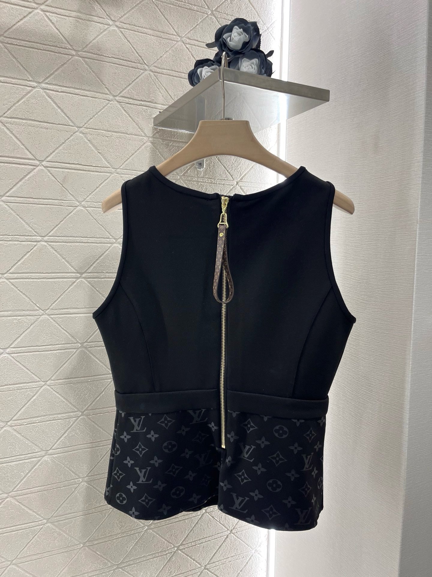 25SS New Sleeveless Waist Suit Cotton Material